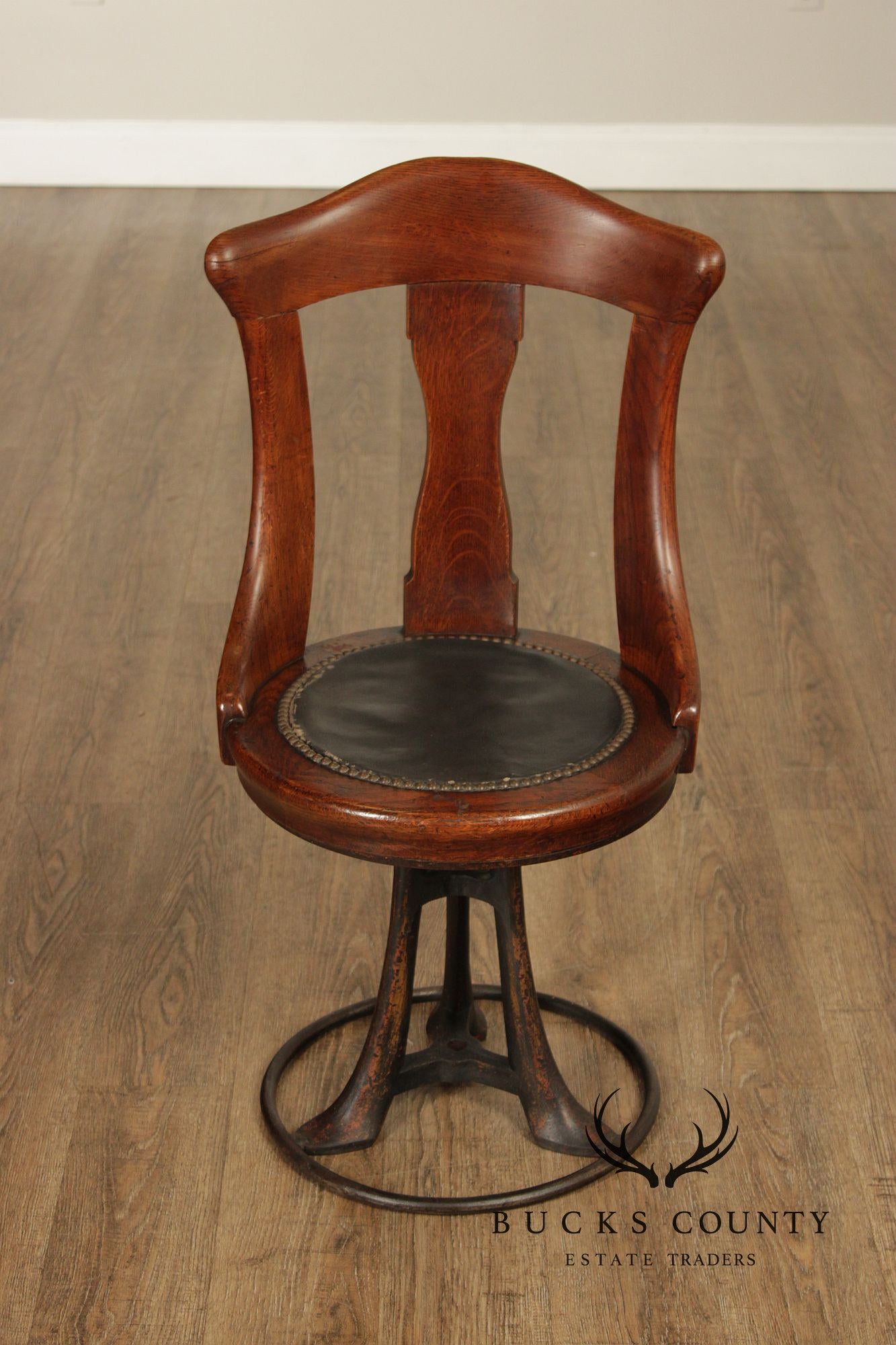 Antique Ship’s Table With Set Of Six Ship Chairs