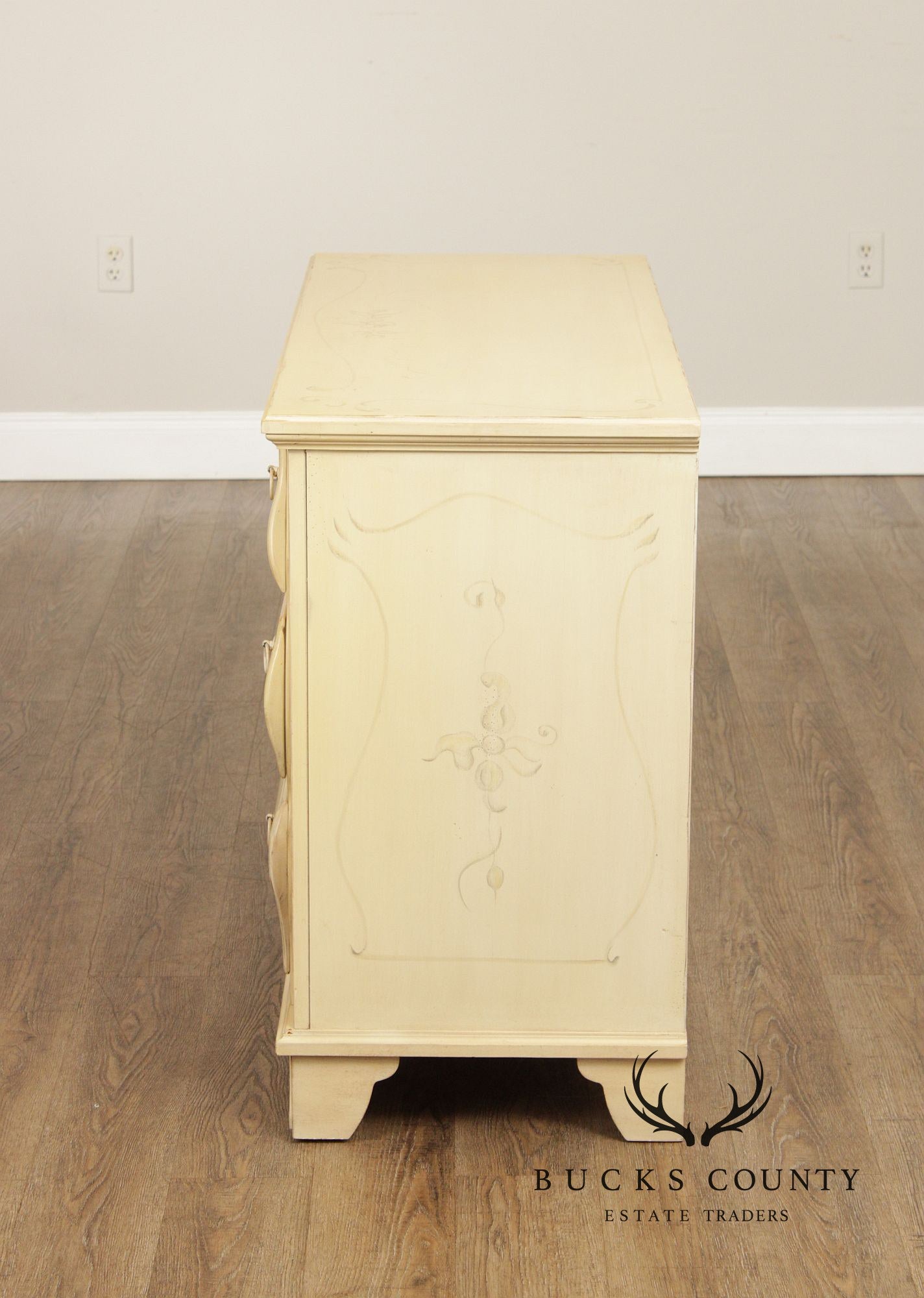 Ethan Allen Paint Decorated 'Maison' Bombe Chest of Drawers