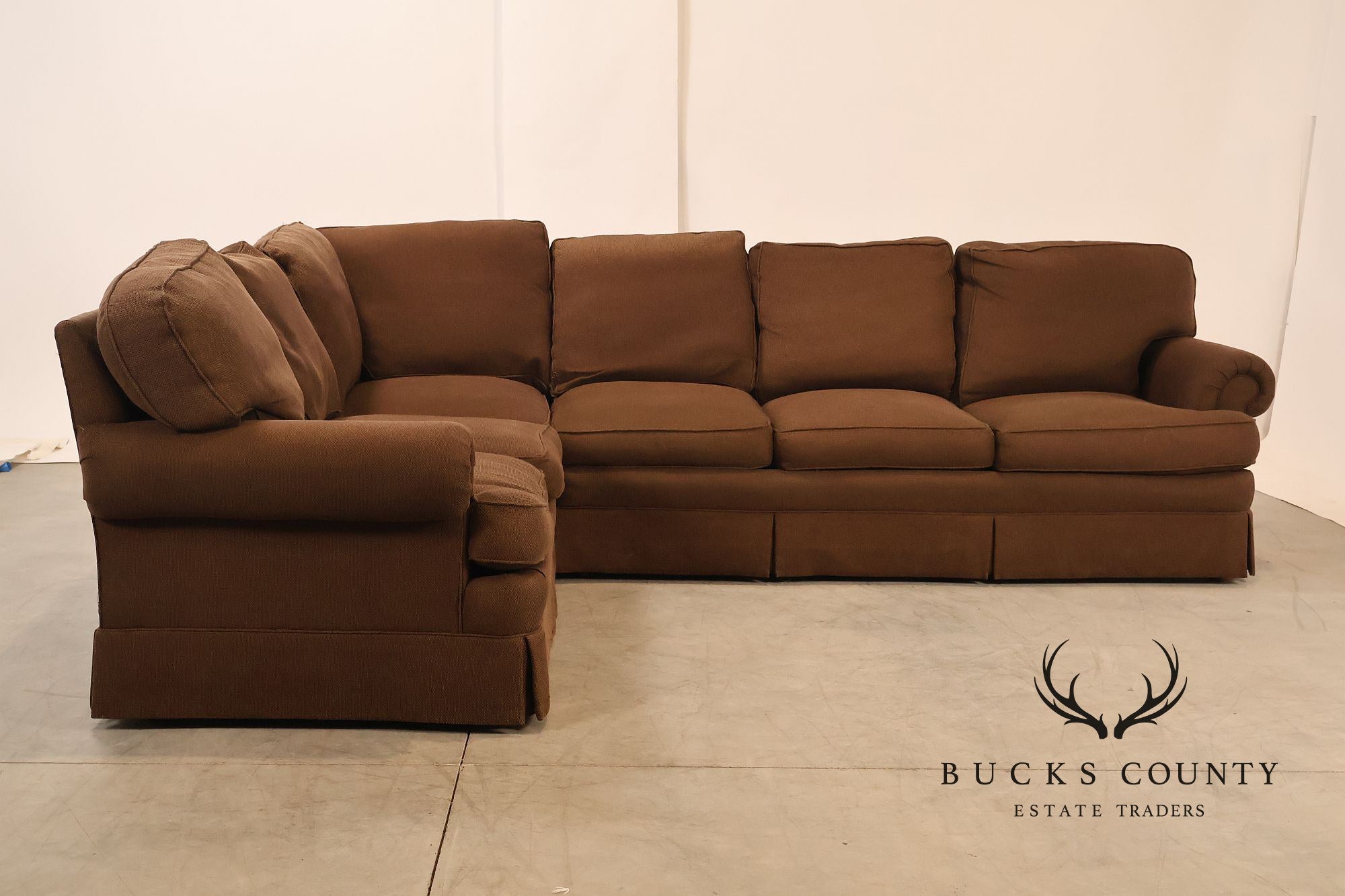 Sherrill Furniture Left-Facing Sectional Sofa