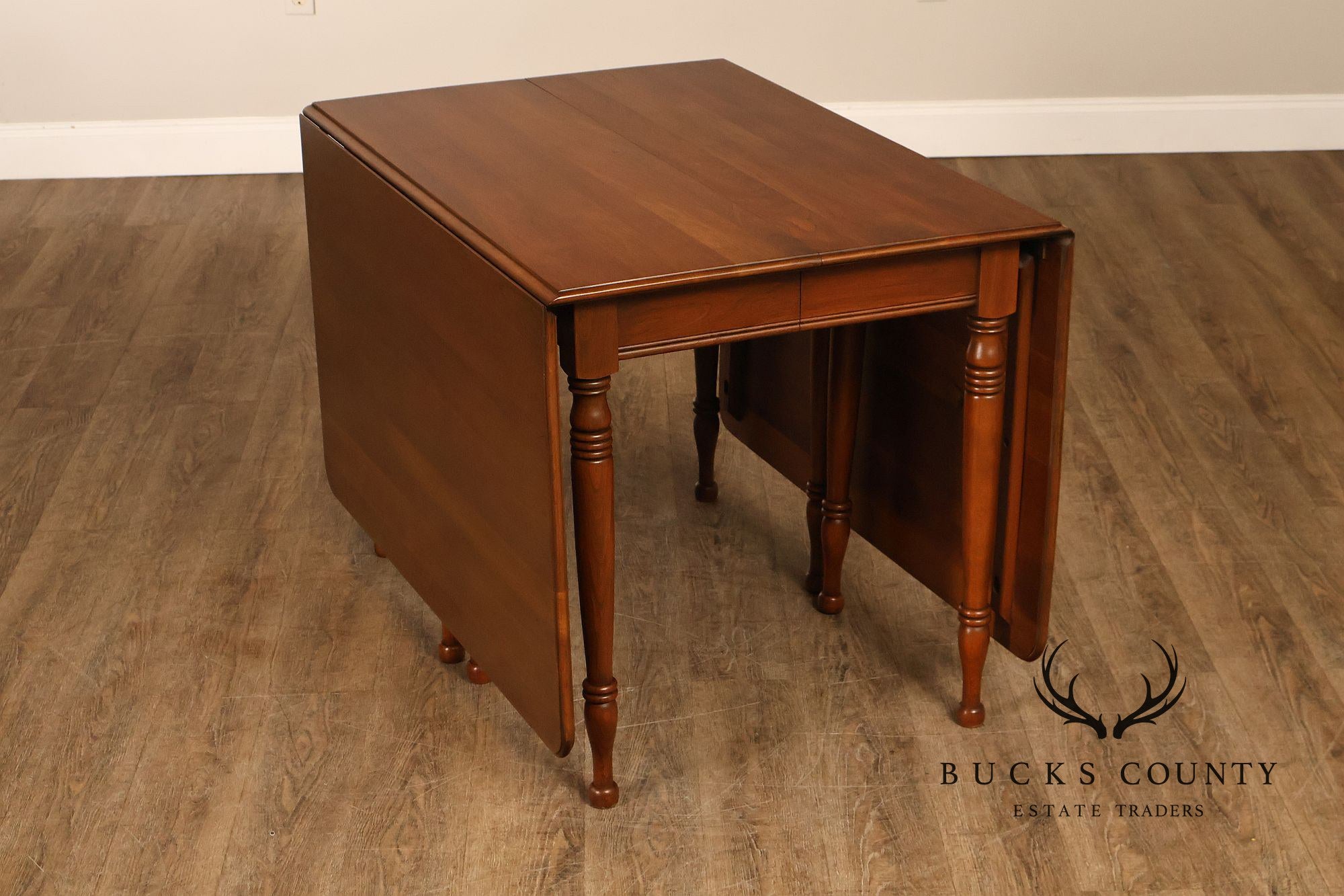 Pennsylvania House Cherry Drop Leaf Dining Table With Leaves