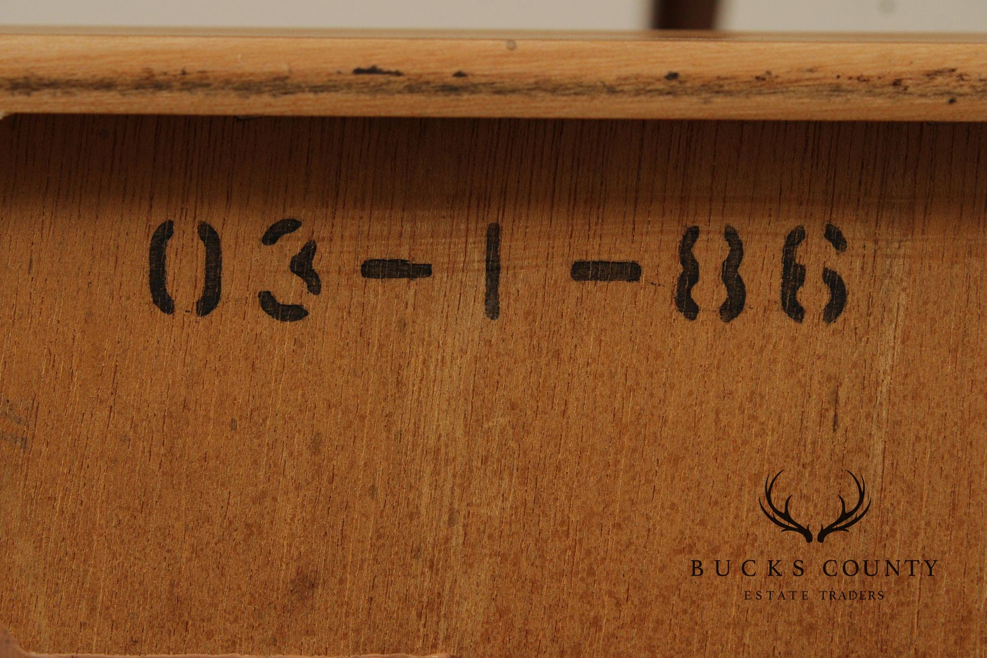 Ethan Allen 'Country French' One-Drawer Pembroke Table