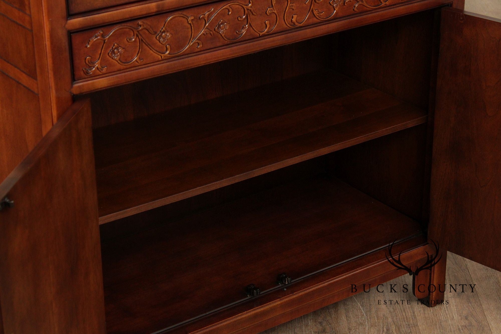 Henredon 'Folio 16' Asian Inspired Display Cabinet