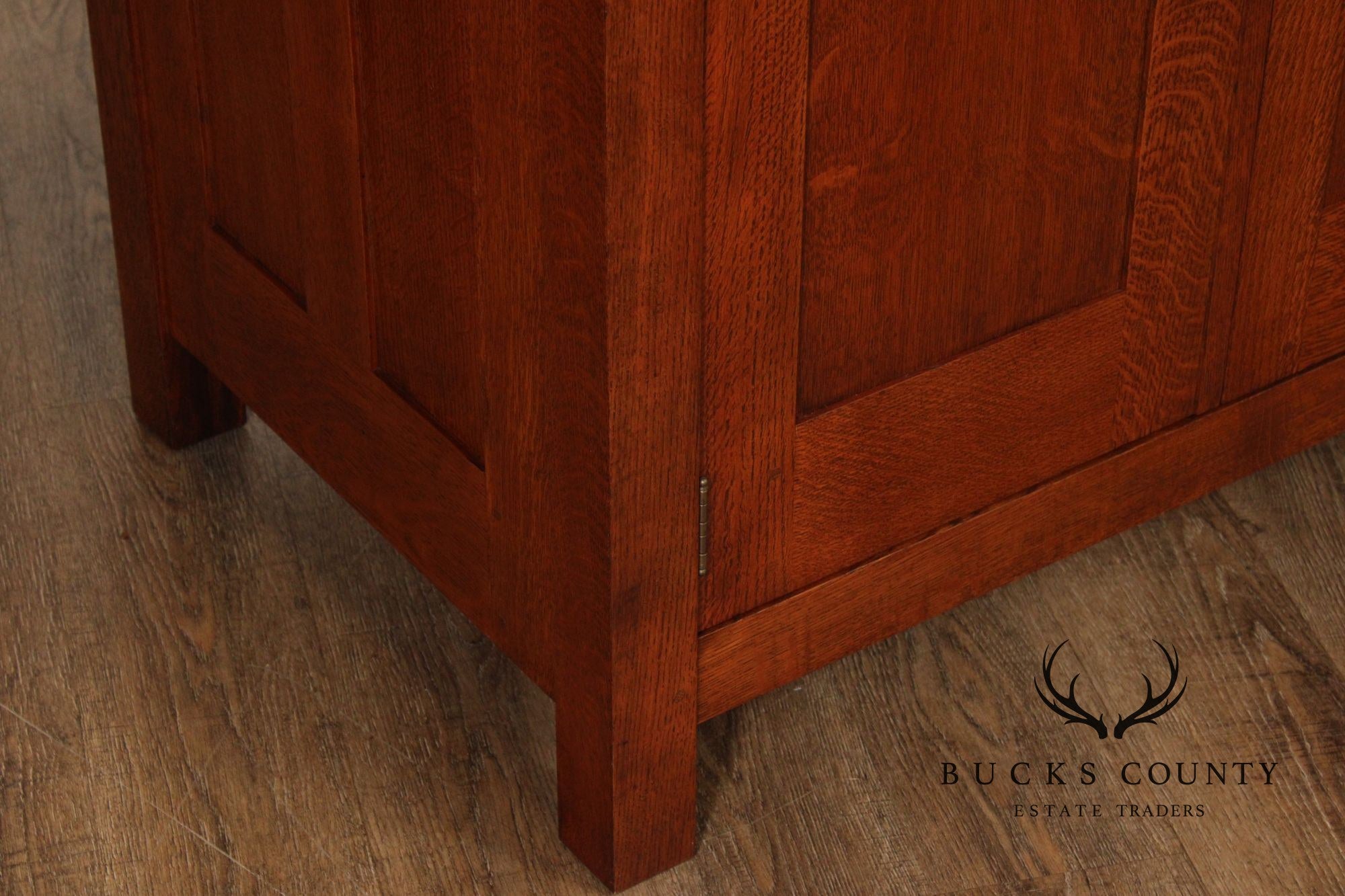 Stickley Mission Collection Granite Top Oak Kitchen Island