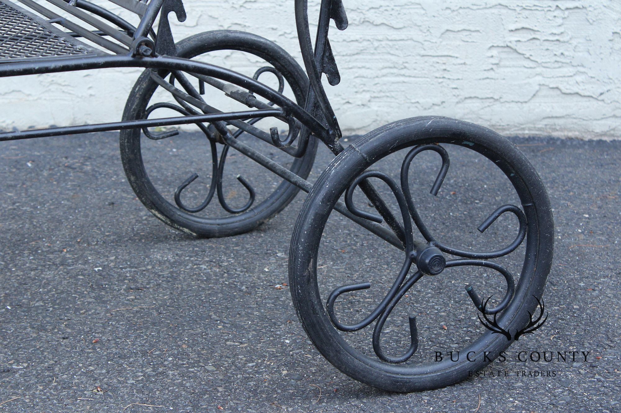 Vintage Wrought Iron Outdoor Patio Chaise Lounge