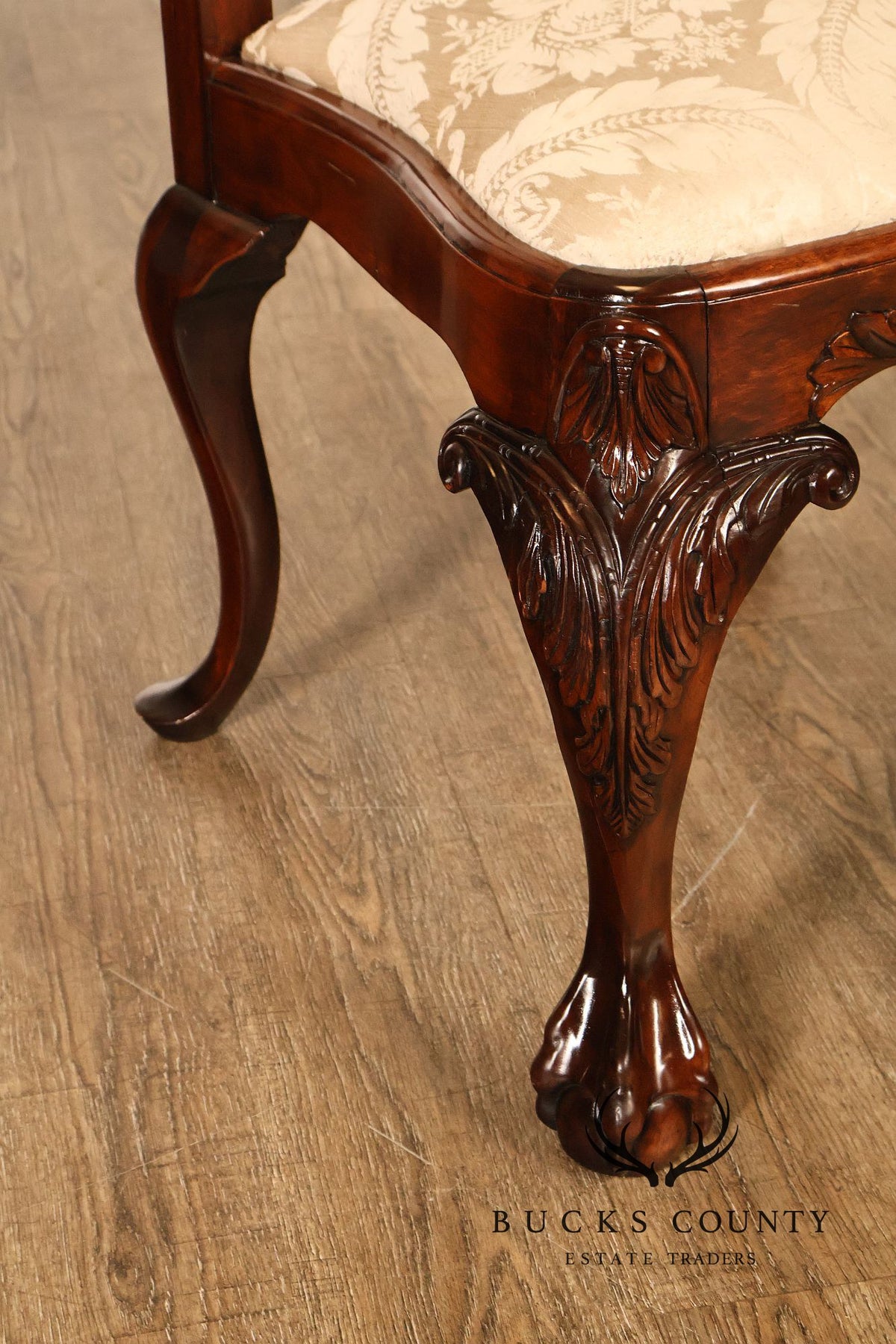 Chippendale Style Set Of 8 Mahogany Carved Claw Foot Dining Chairs