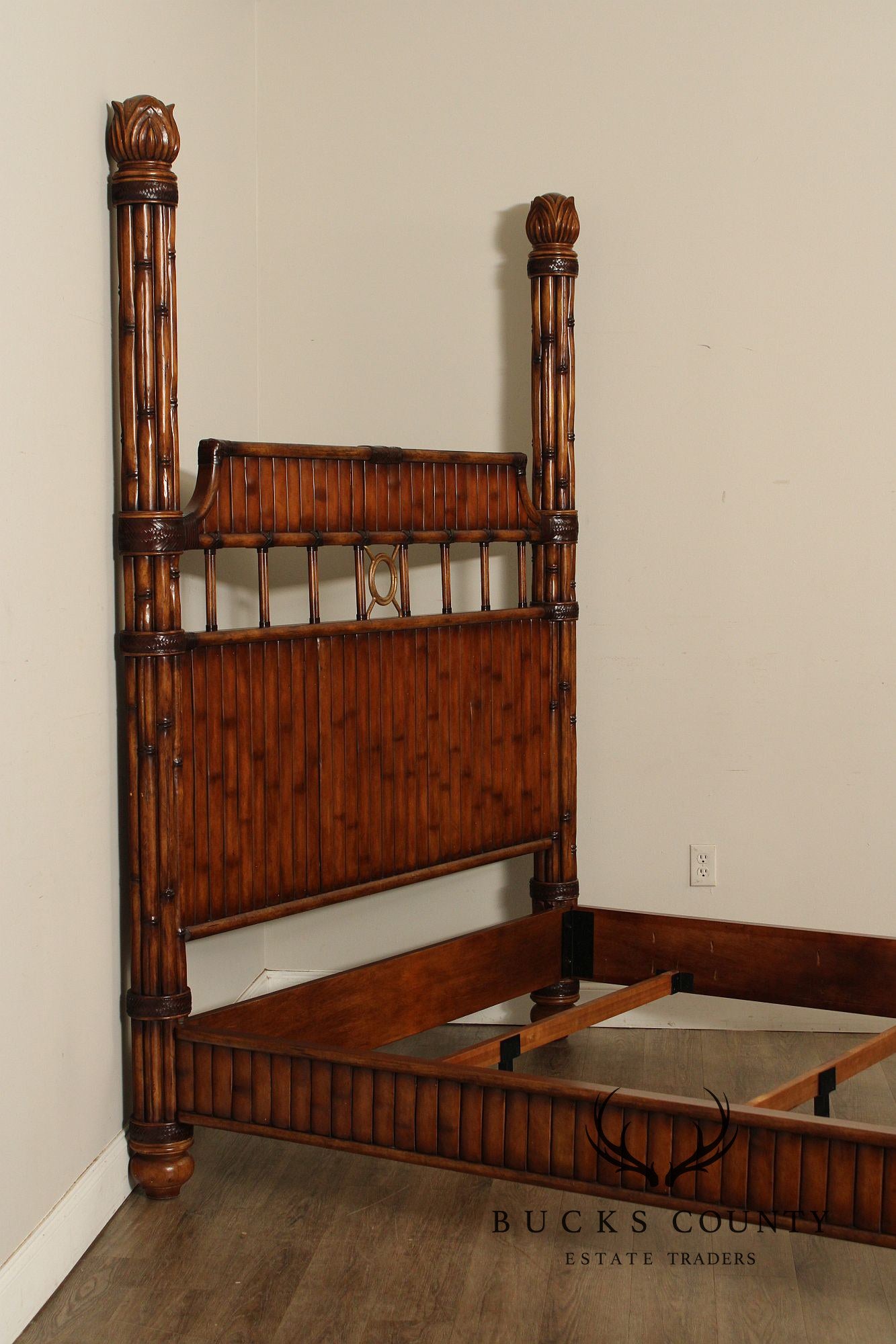 Tommy Bahama British Colonial Style Queen Poster Bed