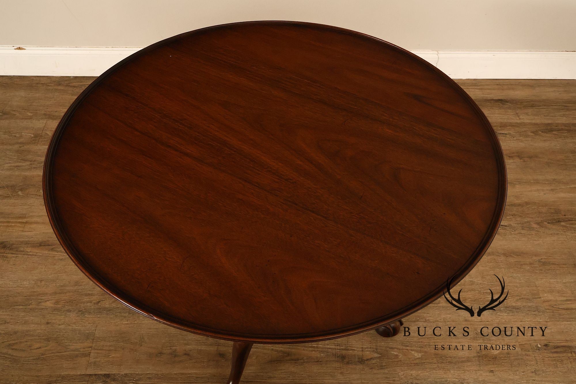 Kittinger Colonial Williamsburg Mahogany Tilt-Top Table