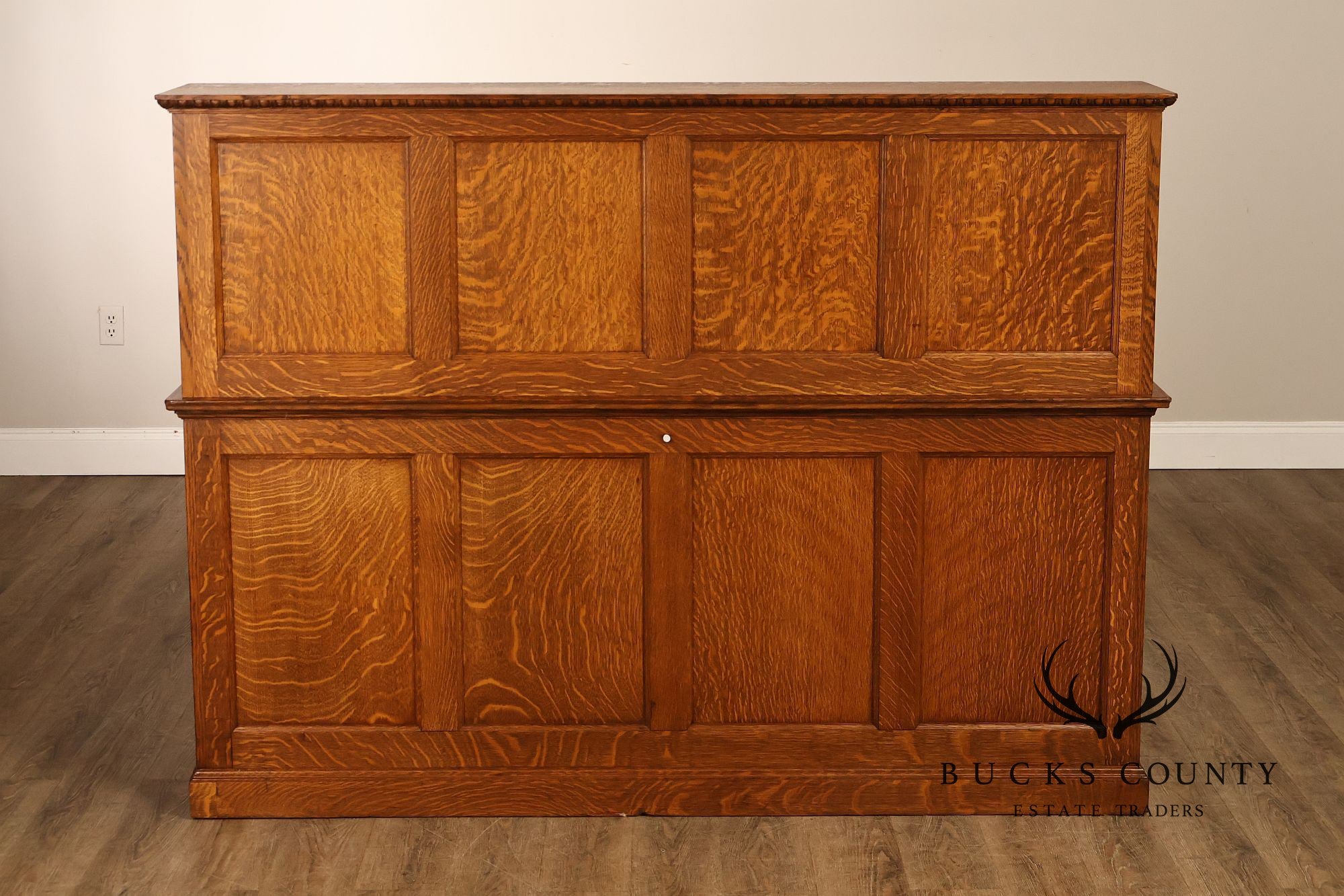 Exceptional Antique Quarter Sawn Oak Roll Top Desk With Carved 'Reading Hardware Co." Crest Panel