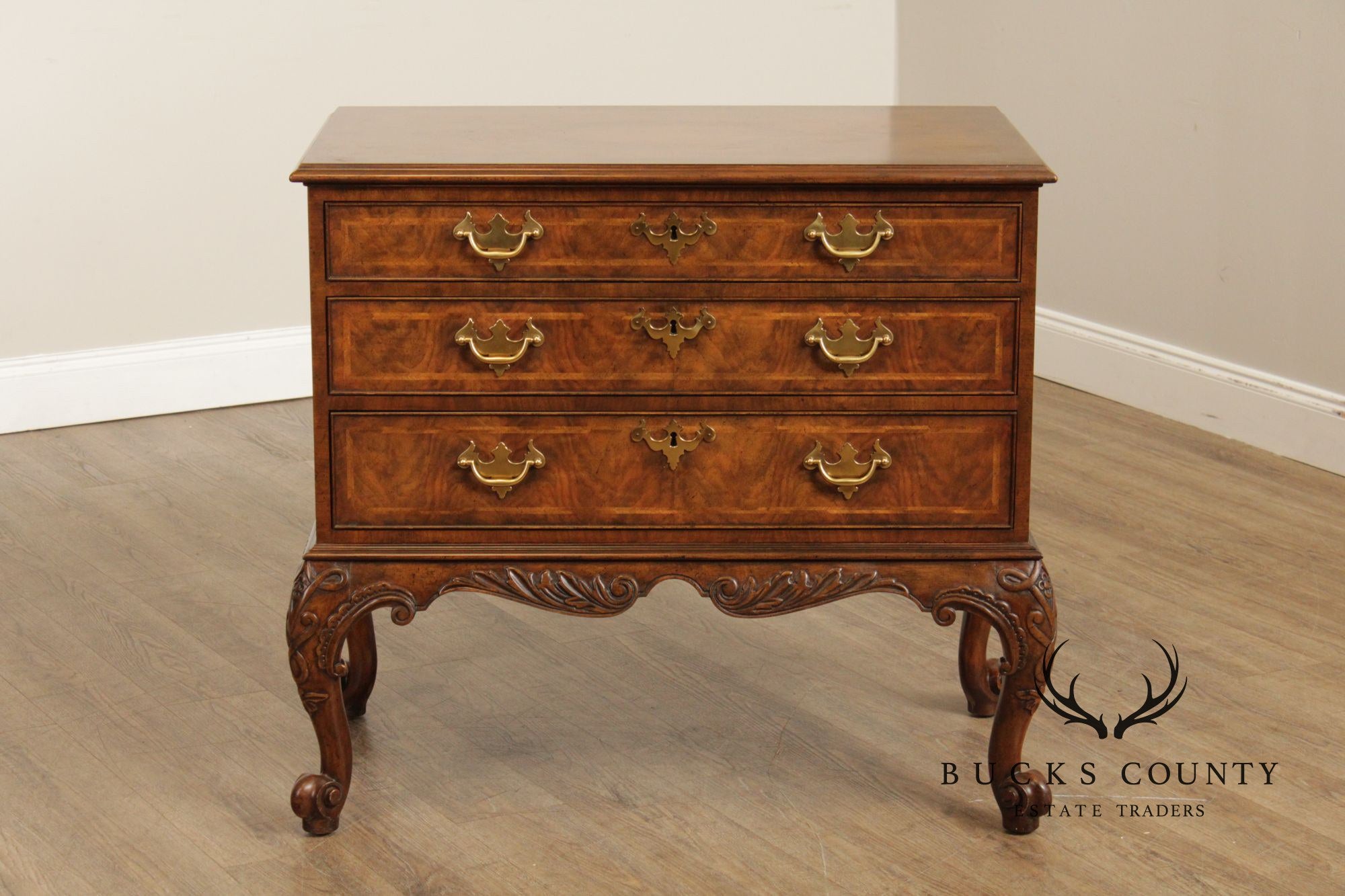 Baker Stately Homes Georgian Style Walnut Chest Of Drawers