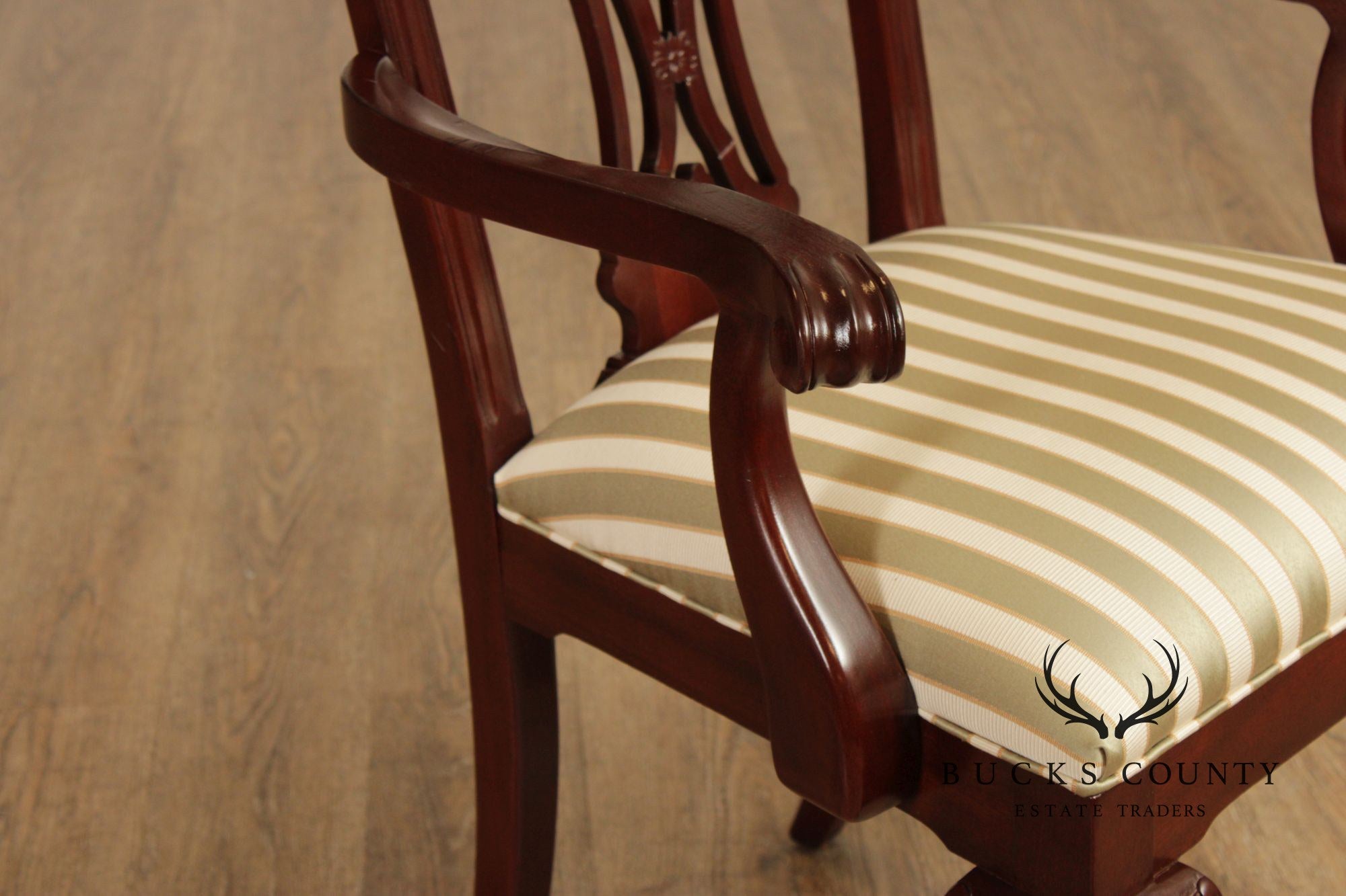 Ethan Allen 18th Century Mahogany Collection Set Of 8 Chippendale Style Dining Chairs