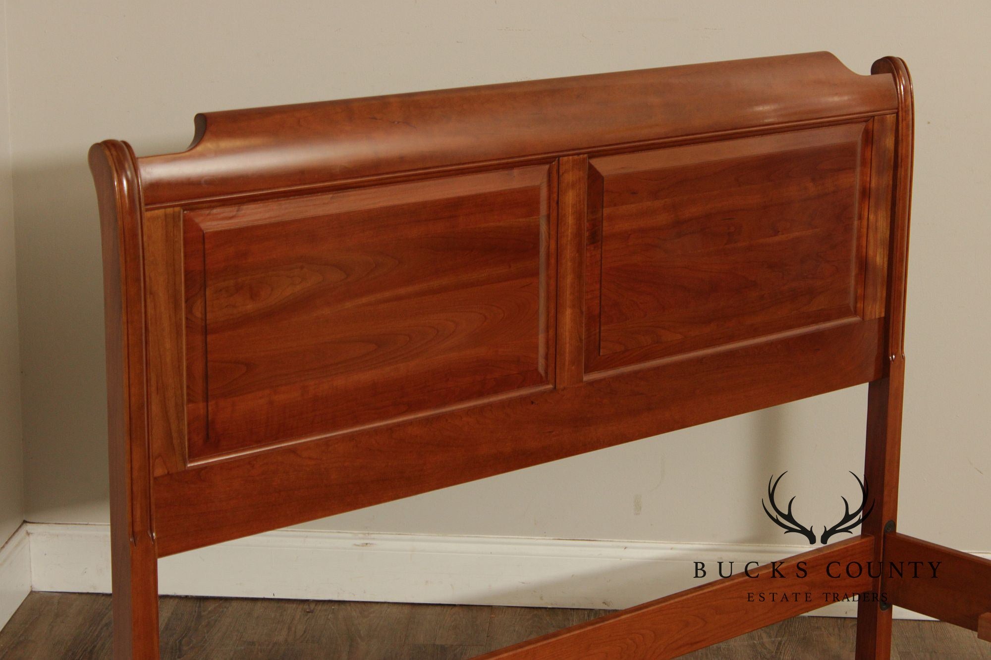 Stickley Traditional Cherry Queen Bed