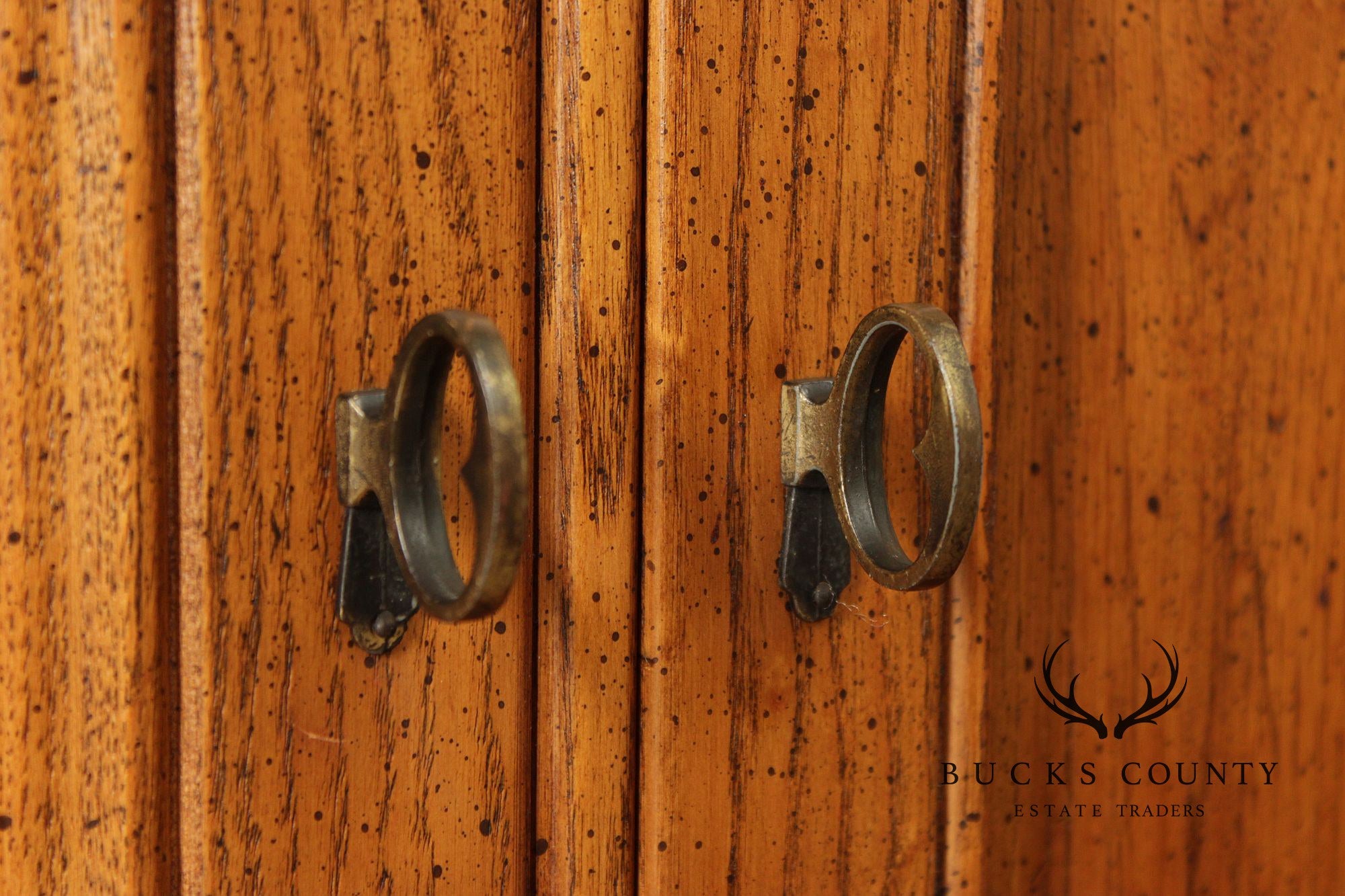 Henredon Artefacts Collection Oak Sideboard Credenza