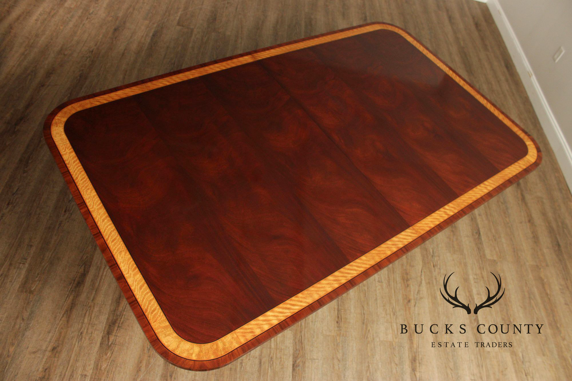 Henredon Natchez Mahogany Double Pedestal Dining Table With Three Leaves