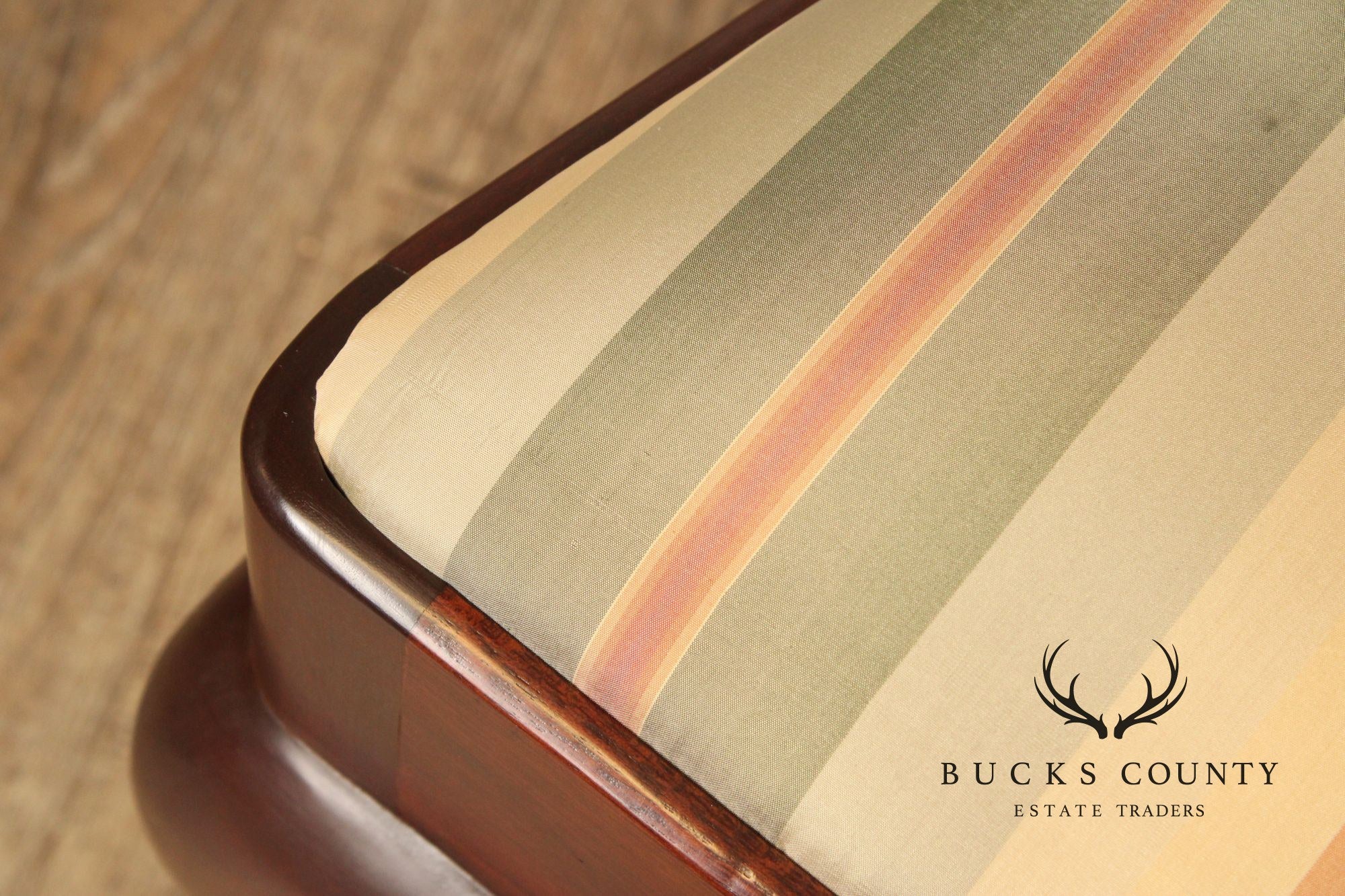 Stickley Williamsburg Reserve Set Of Four Mahogany Queen Anne Side Dining Chairs