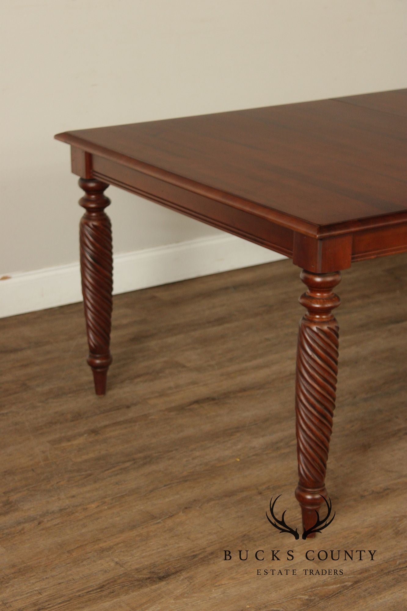 Ethan Allen 'British Classics' Extendable Dining Table
