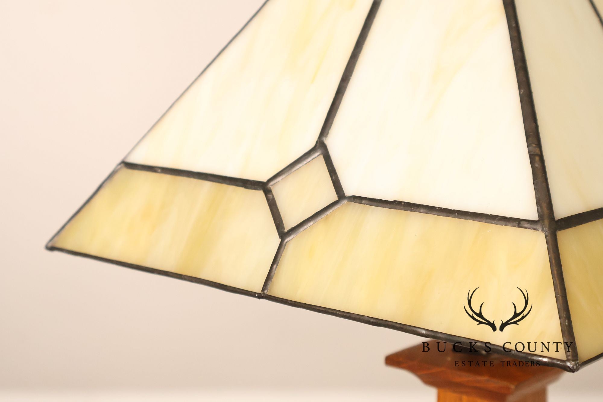 Stickley Mission Collection Oak Table Lamp with Art Glass Shade