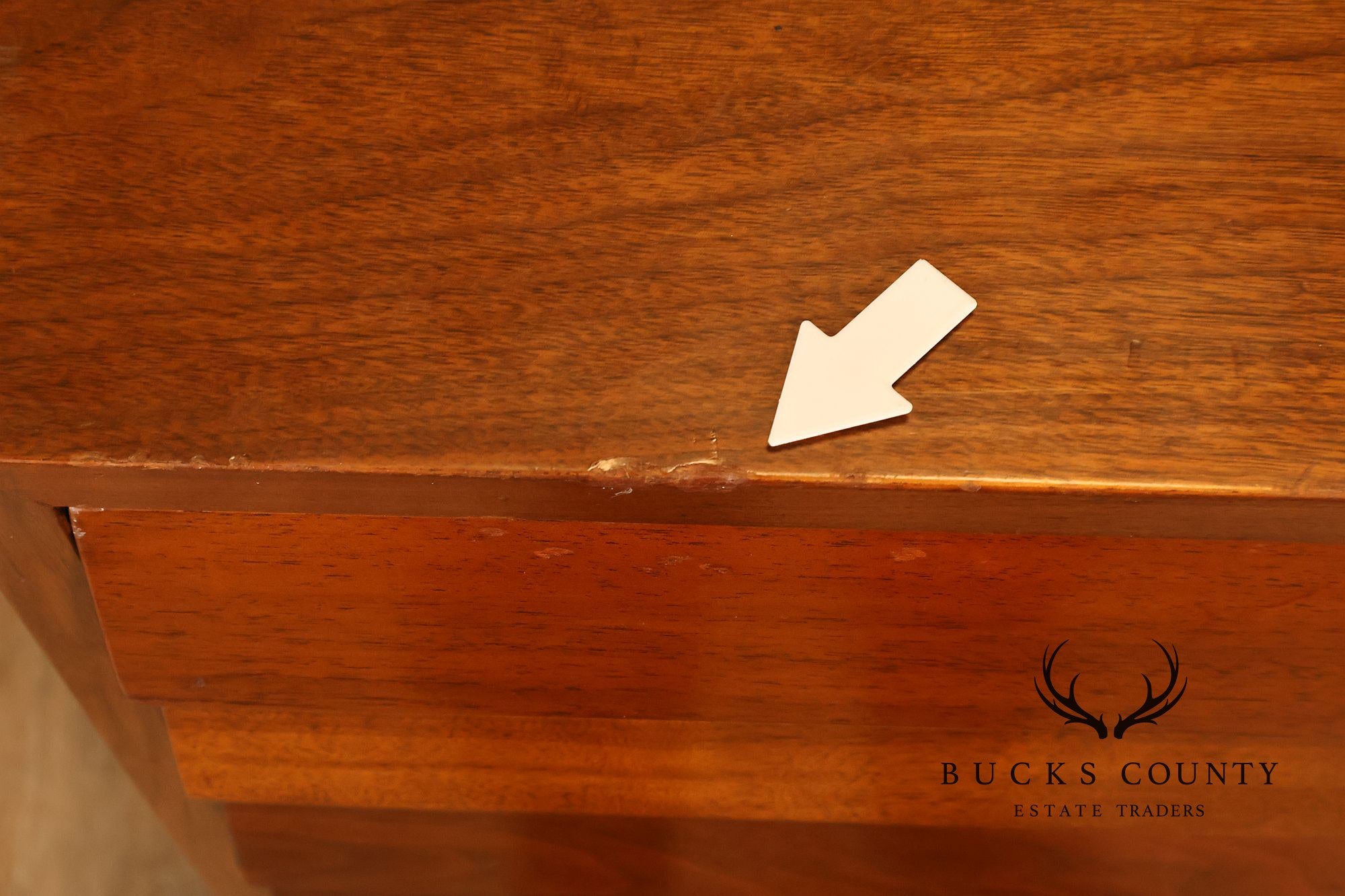 Merton Gershun For American Of Martinsville Mid Century Modern Walnut Lowboy Dresser