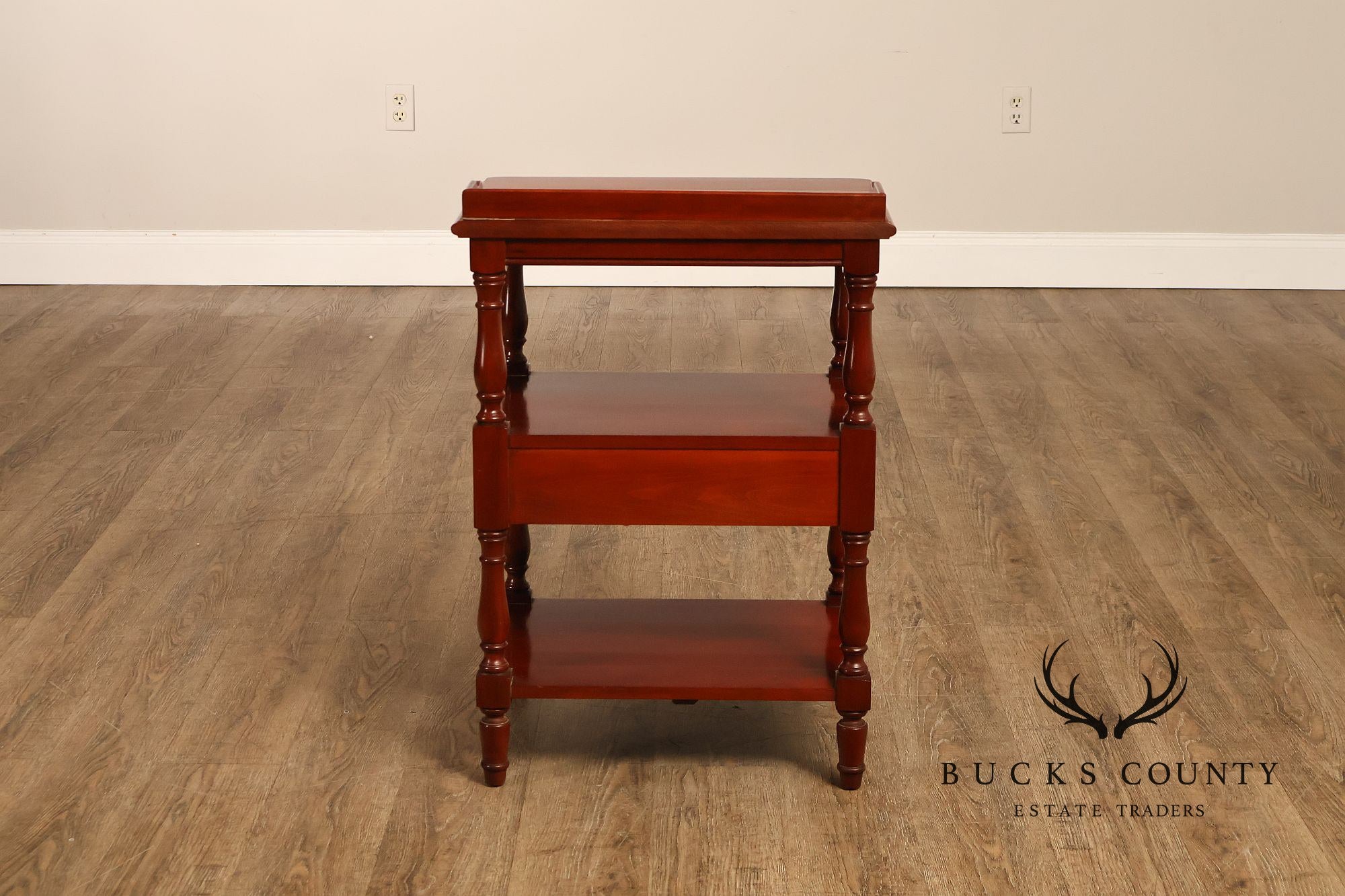 Pennsylvania House Vintage Pair Of Traditional Cherry End Tables