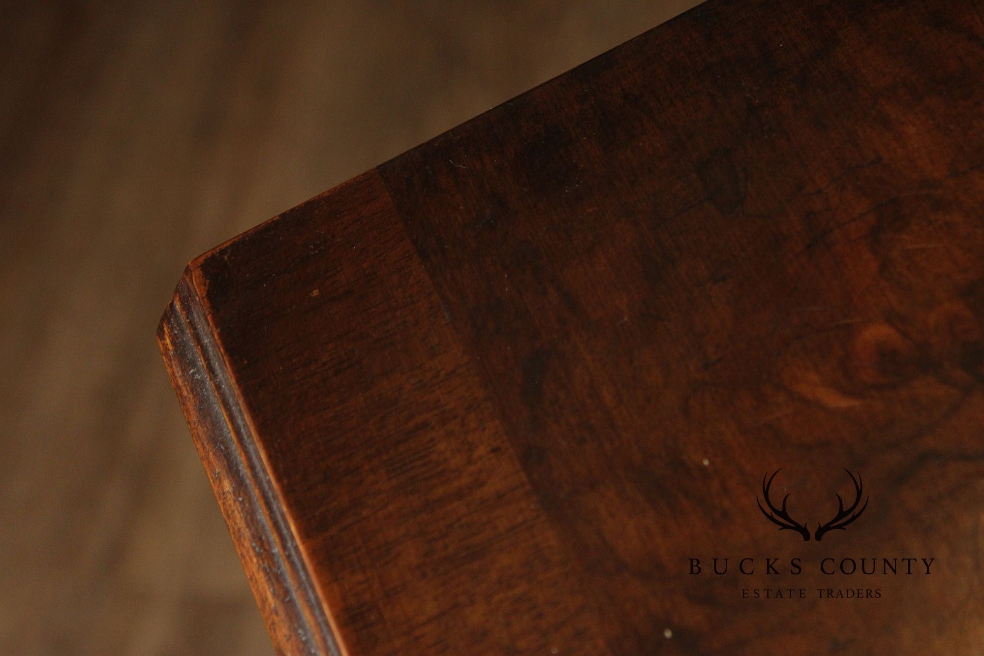 Georgian Style Burlwood English Bachelor Chest Of Drawers