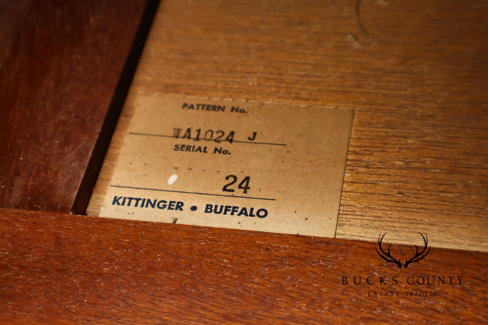 Kittinger Williamsburg Adaptation Mahogany Two Drawer Console Table