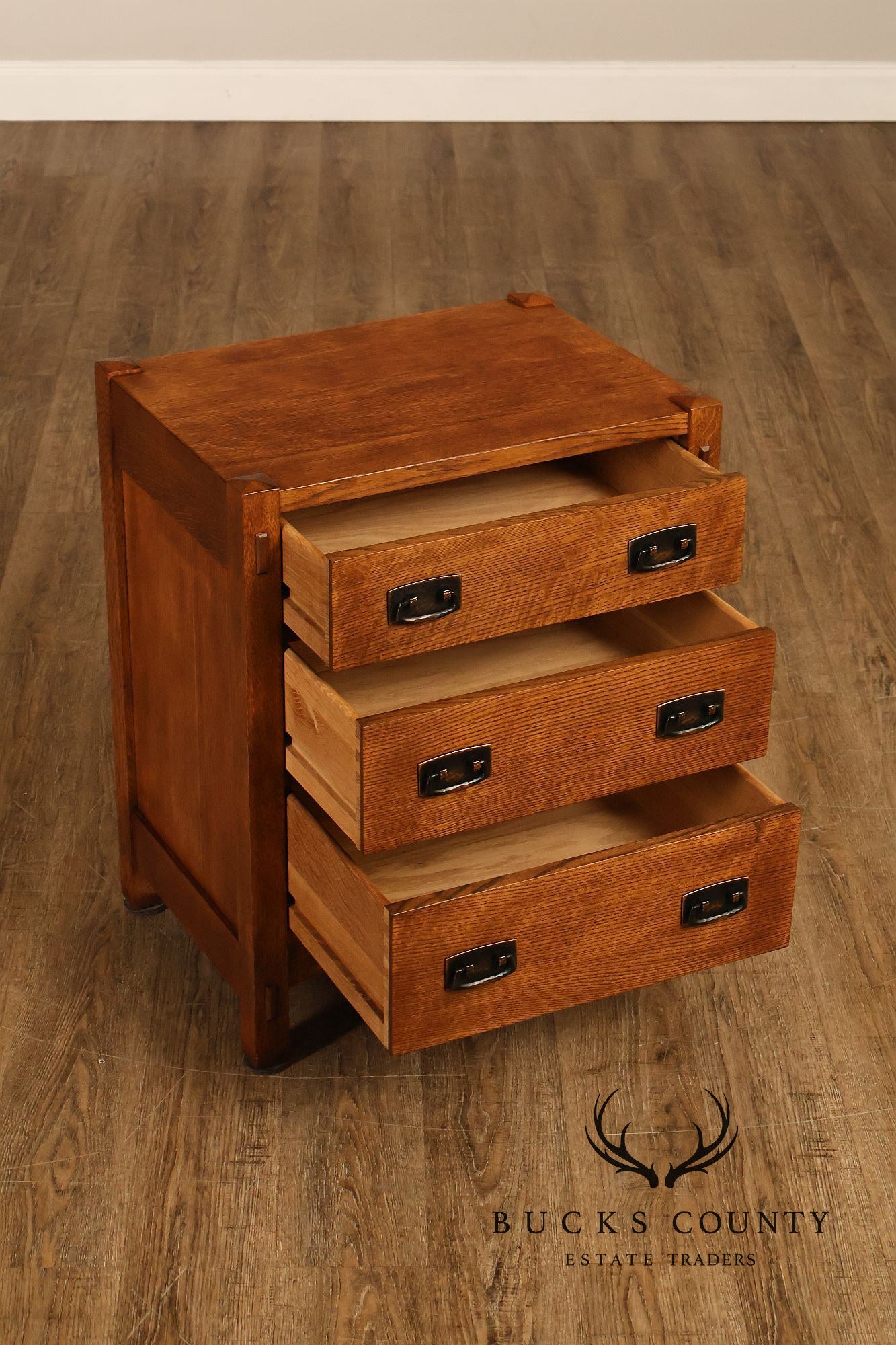 Stickley Mission Collection Pair Of Oak Chest Nightstands