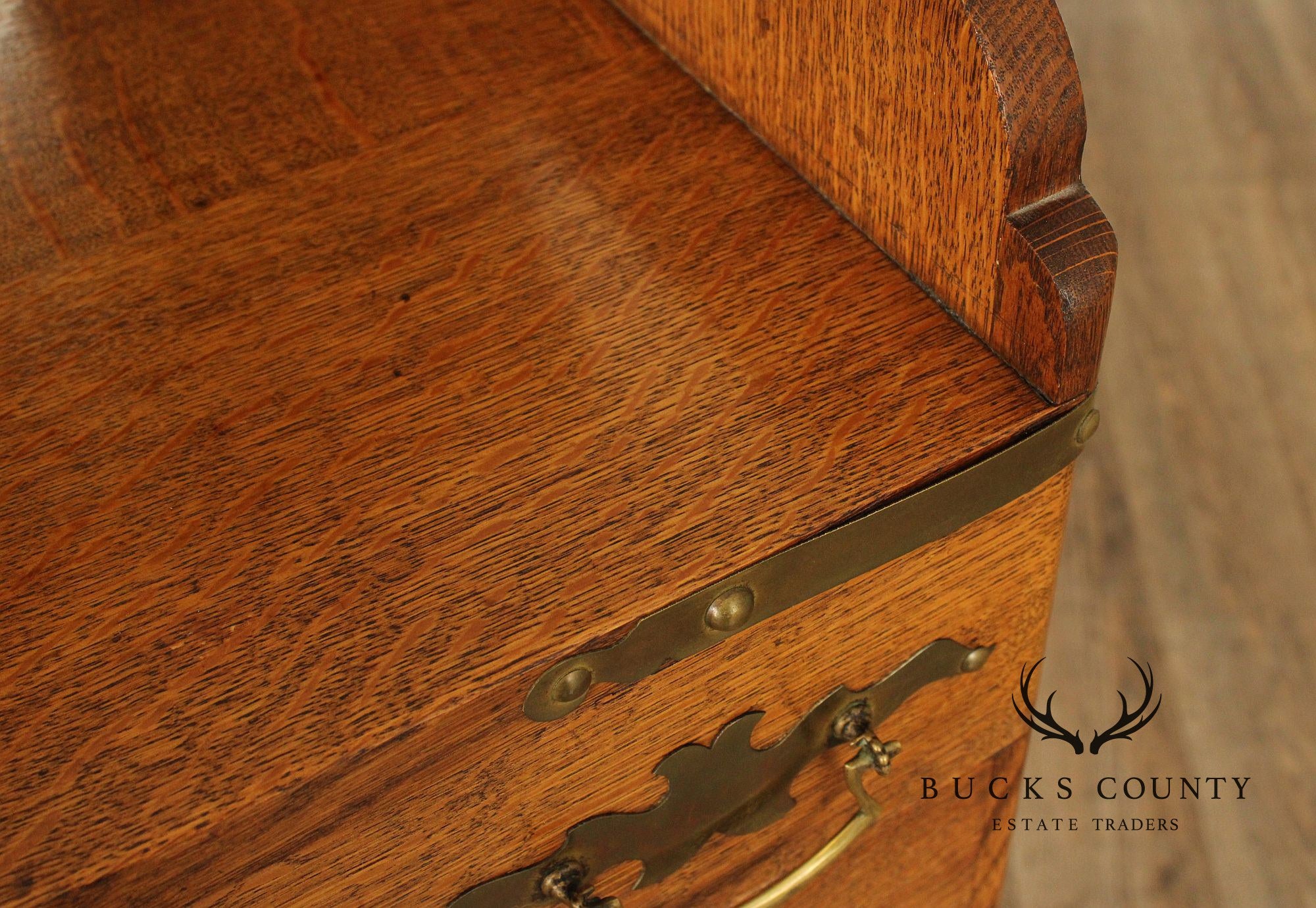 Antique Victorian Golden Oak Sideboard With Mirrored Back