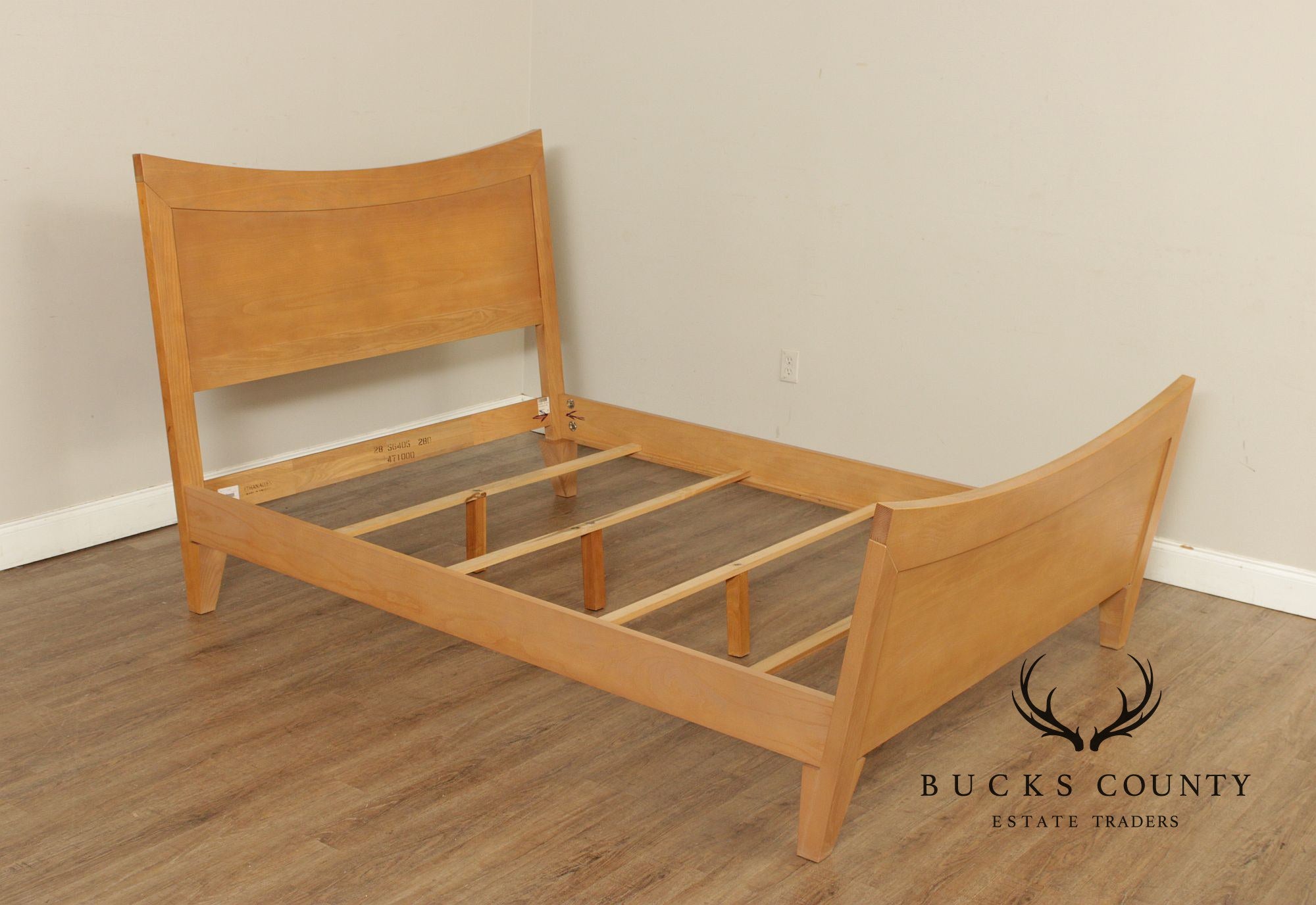 Ethan Allen Horizon Collection Queen Size Bed