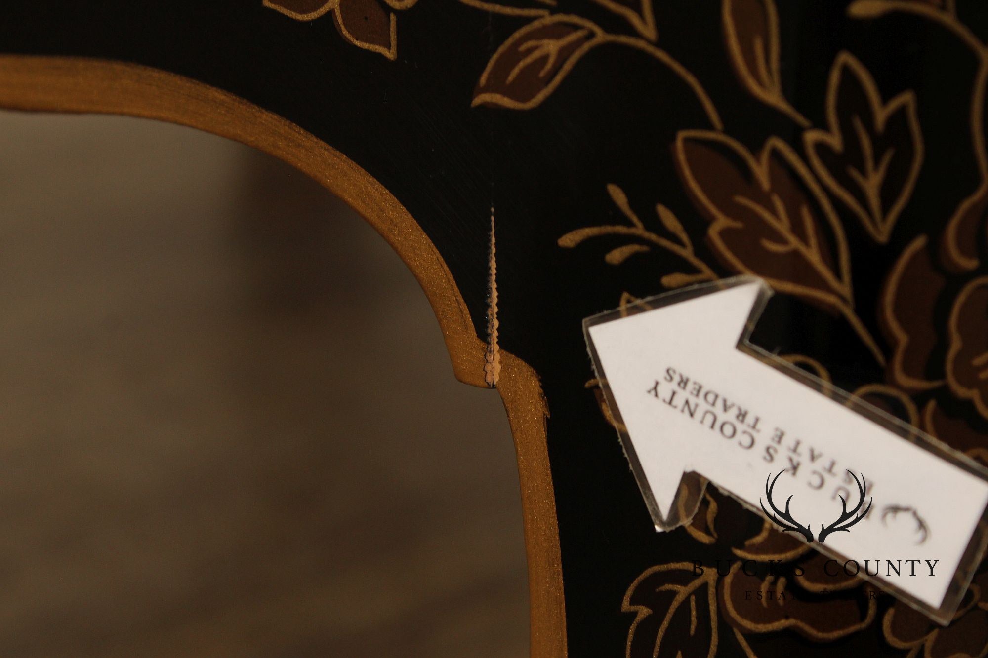 Drexel 'Et Cetera' Chinoiserie Style Glass Top End Table