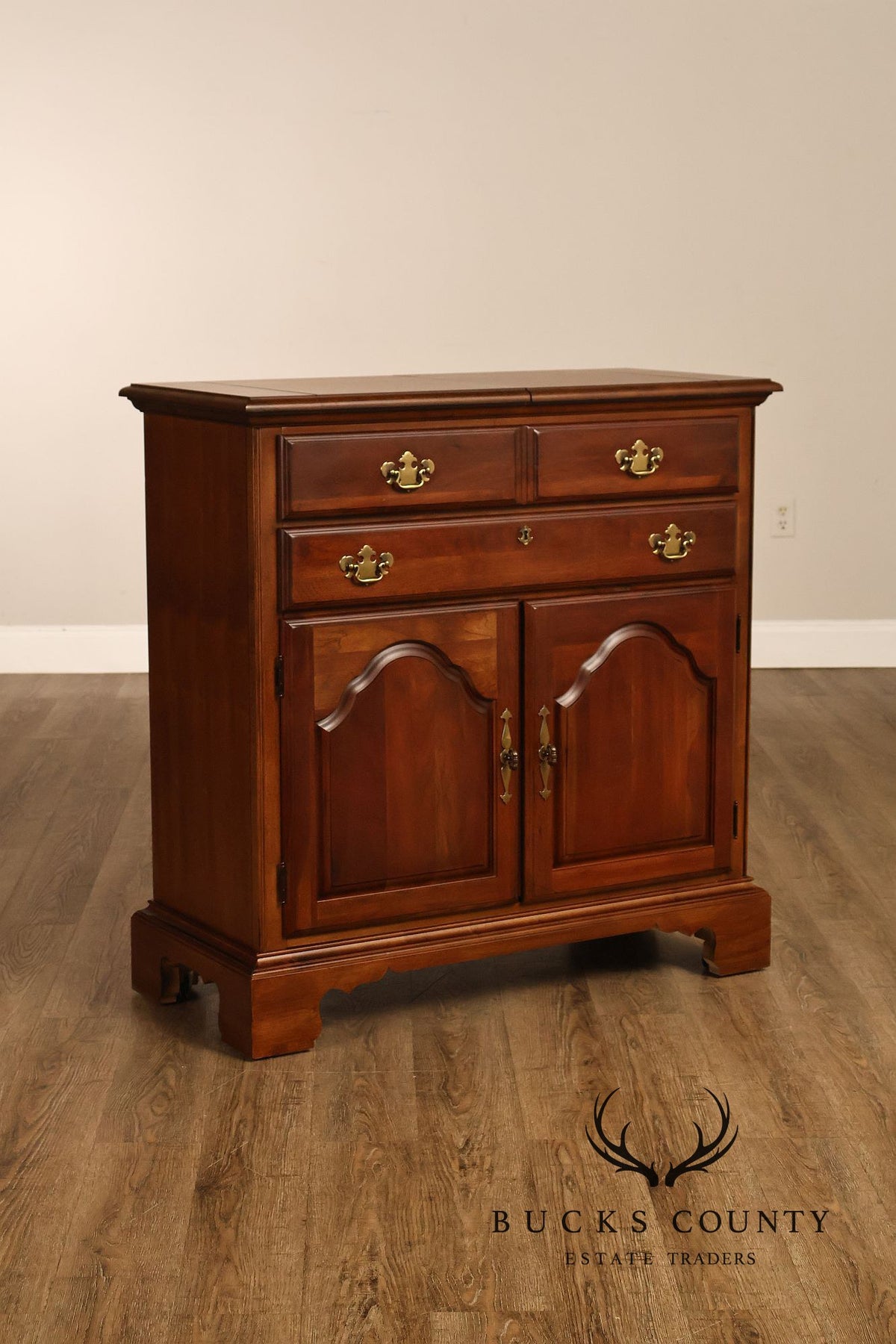 American Drew Chippendale Style Cherry Flip Top Server
