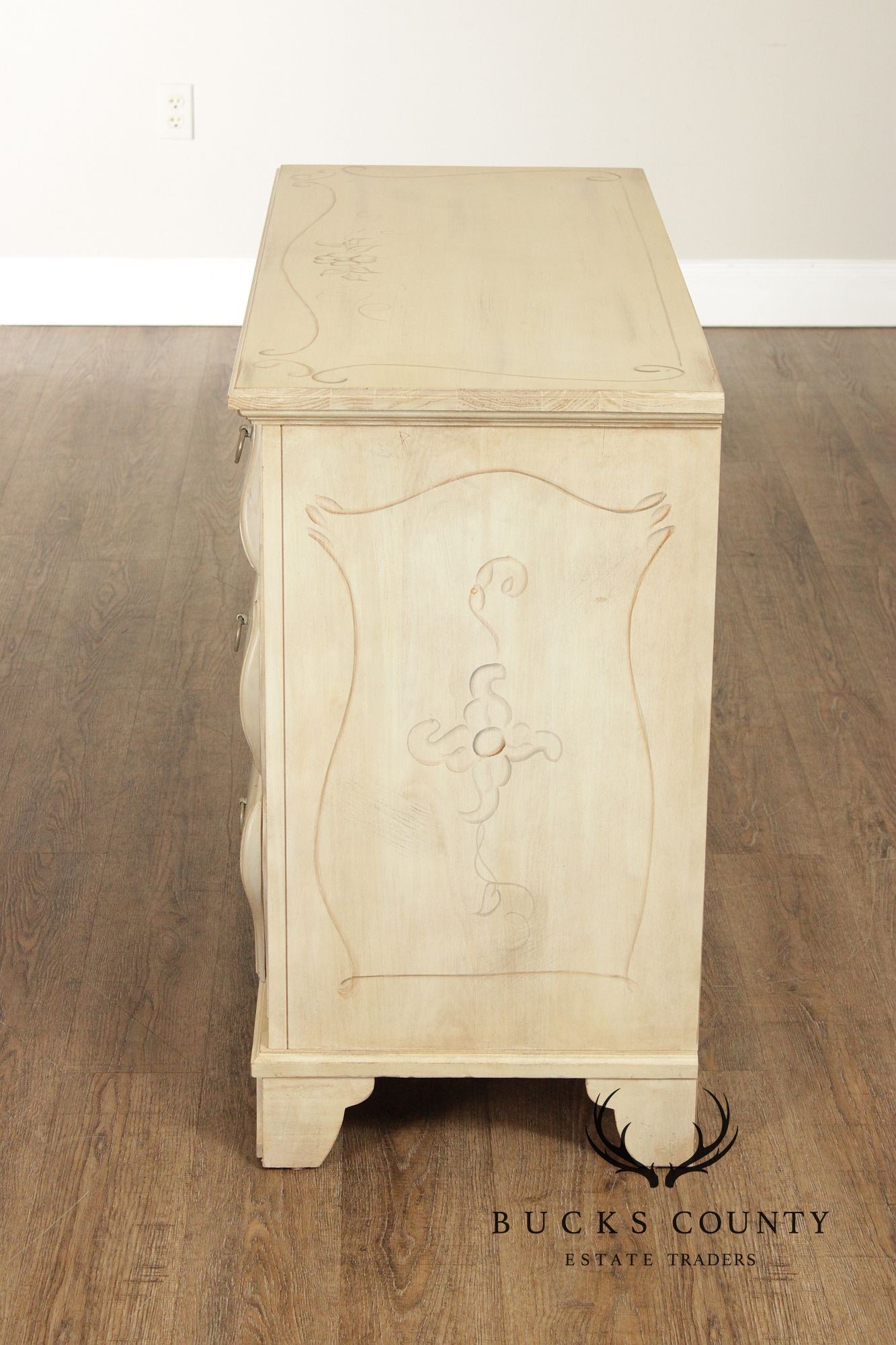 Ethan Allen 'Legacy' Paint Decorated Chest of Drawers
