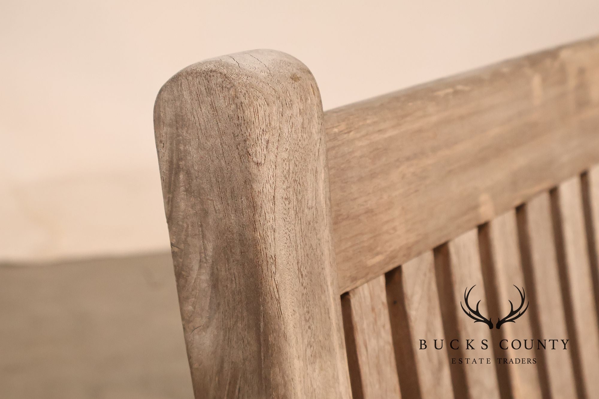 BenchSmith Set of Four 'Buckingham' Teak Outdoor Bar Stools