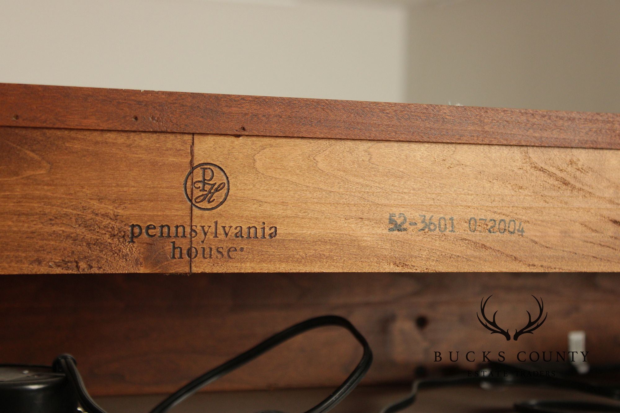 Pennsylvania House Cherry Colonial Style Lighted China Cabinet Hutch