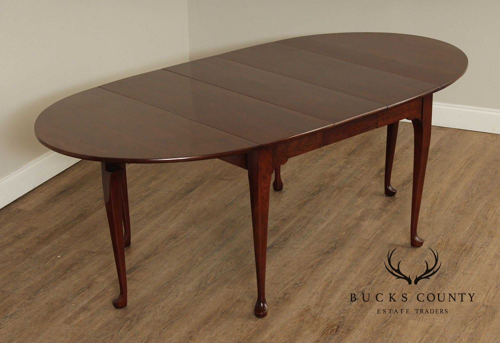 Pennsylvania House Queen Anne Style Cherry Drop Leaf Dining Table