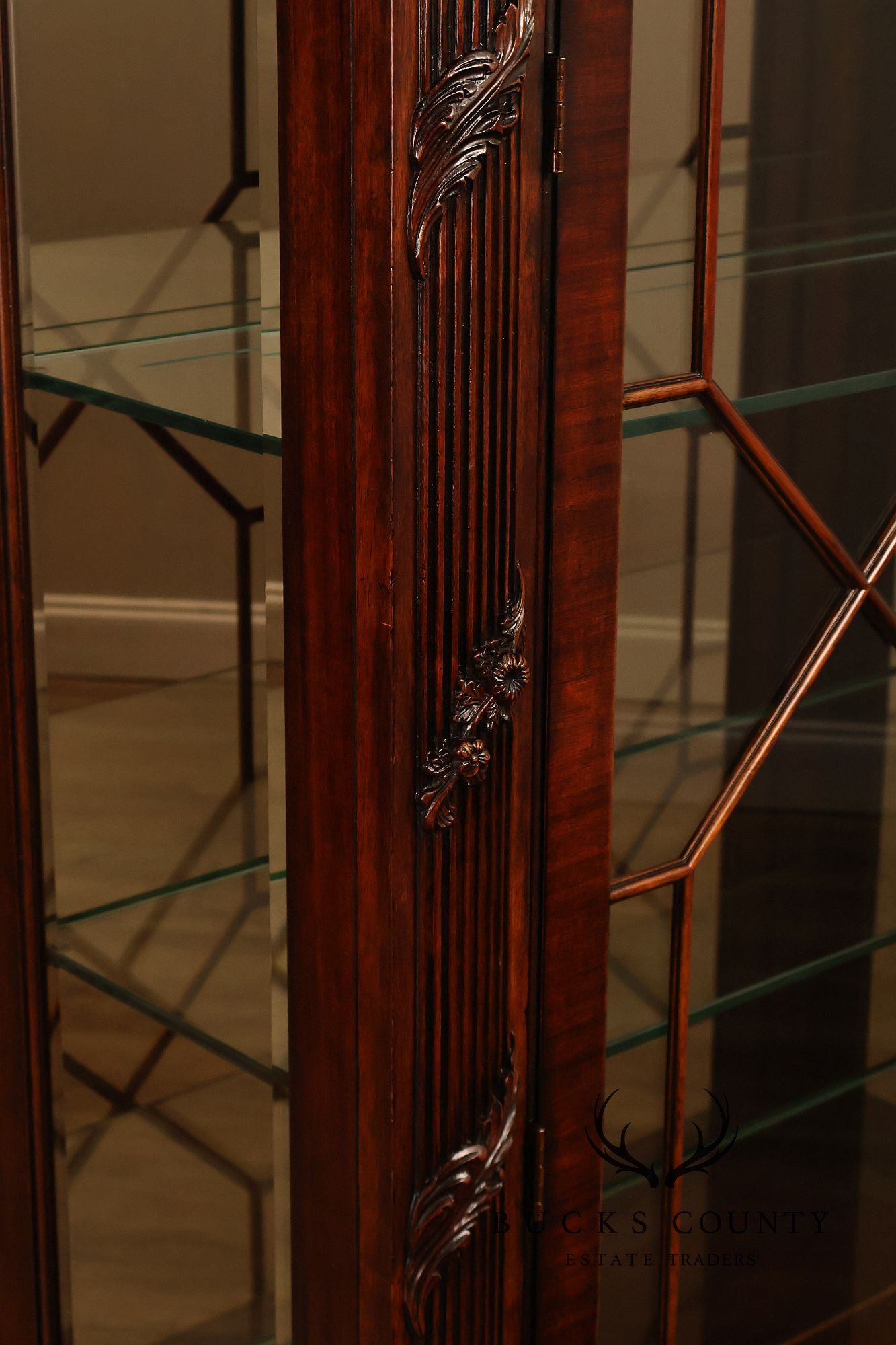 Henredon Neoclassical Style Mahogany Display Case