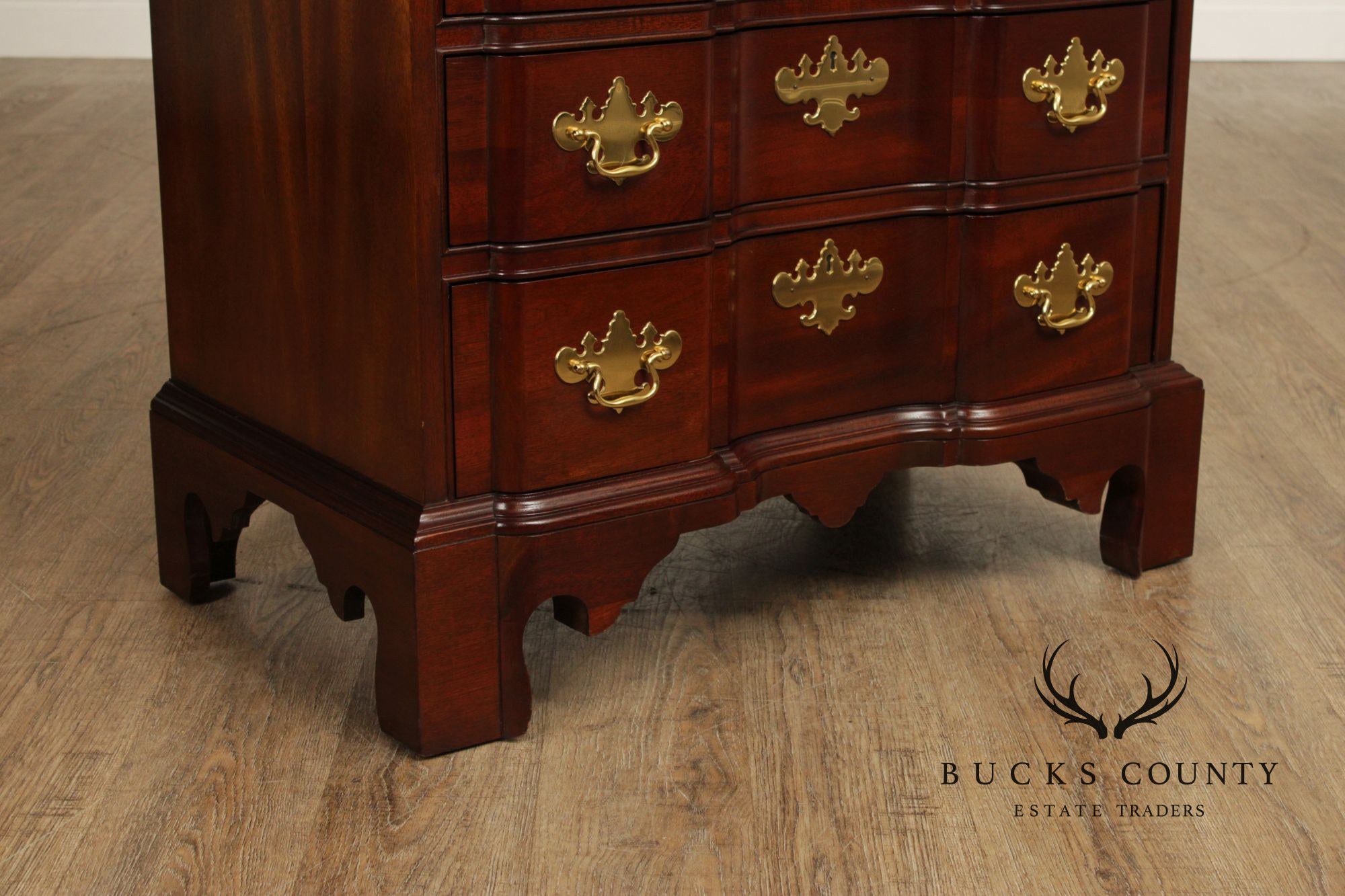 Councill Craftsmen Chippendale Style Mahogany Blockfront Chest