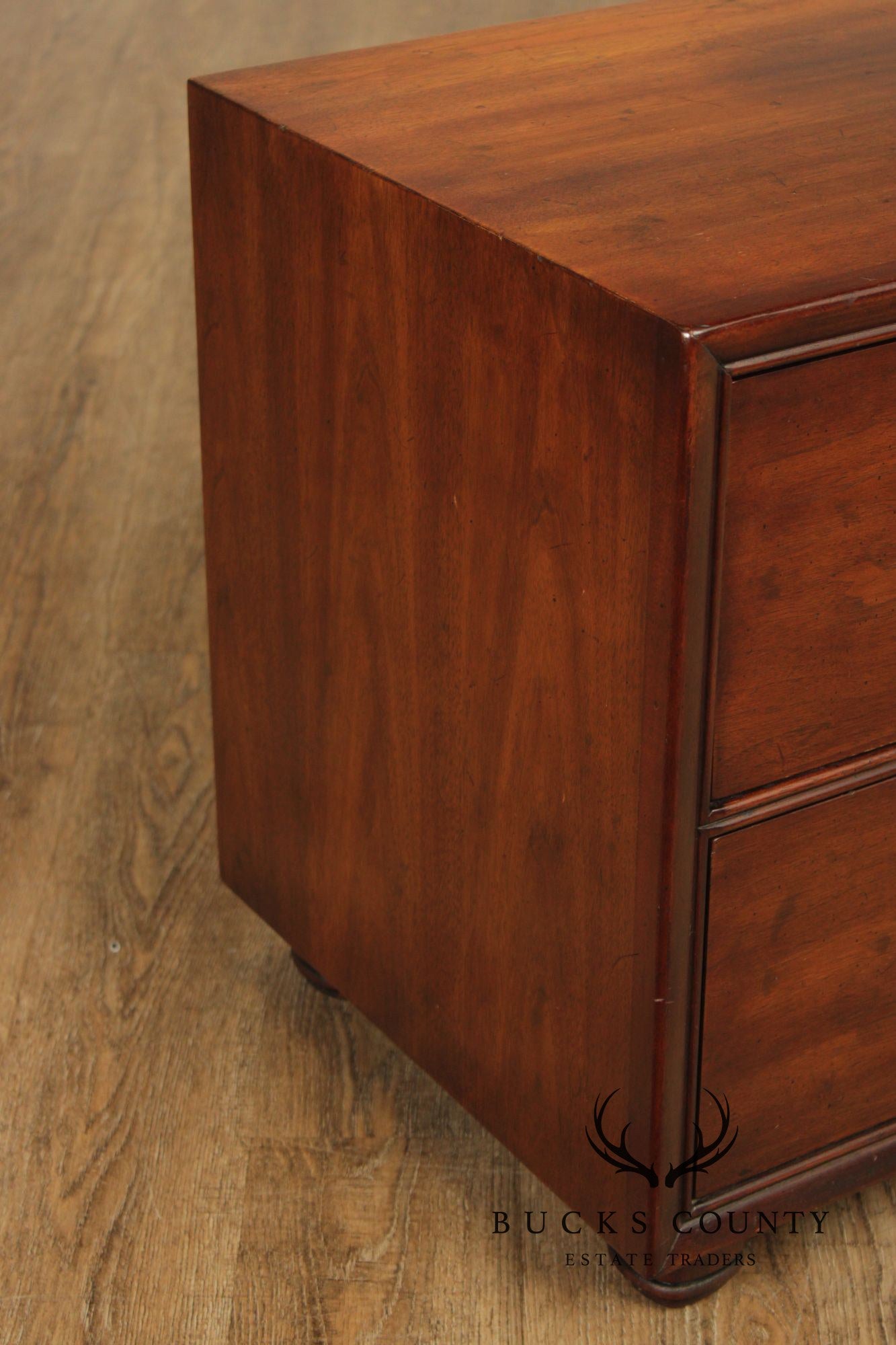 Henredon Chinoiserie Style Mahogany Nightstands