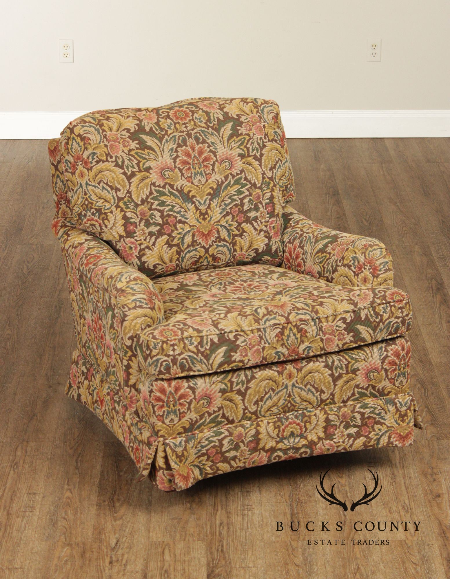 TRS Furniture Traditional Floral Upholstered Club Chair And Ottoman