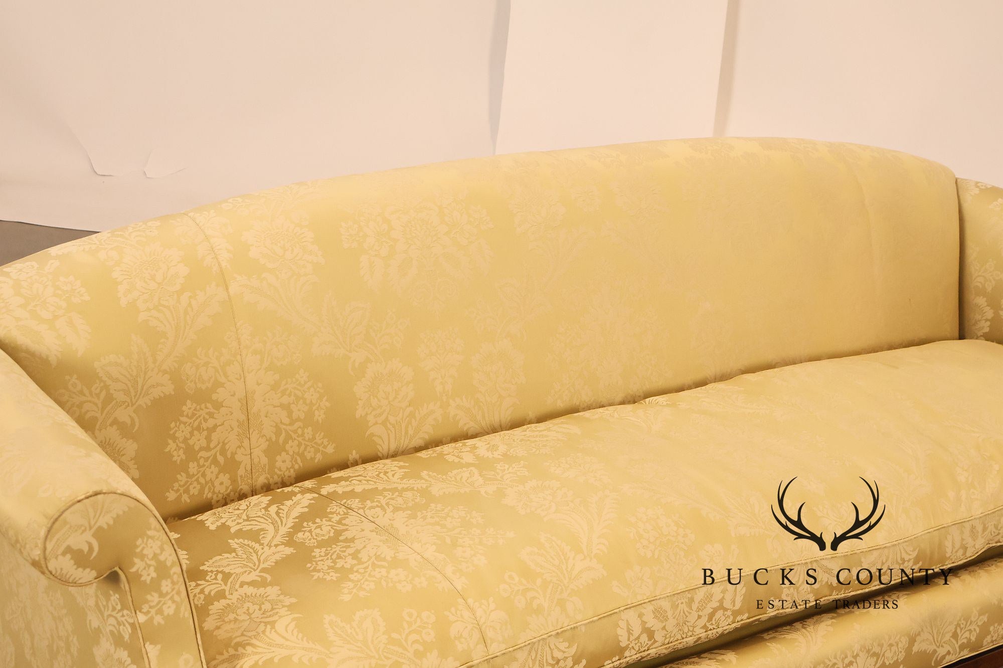 Henredon Chippendale Camelback Damask Upholstered Mahogany Sofa