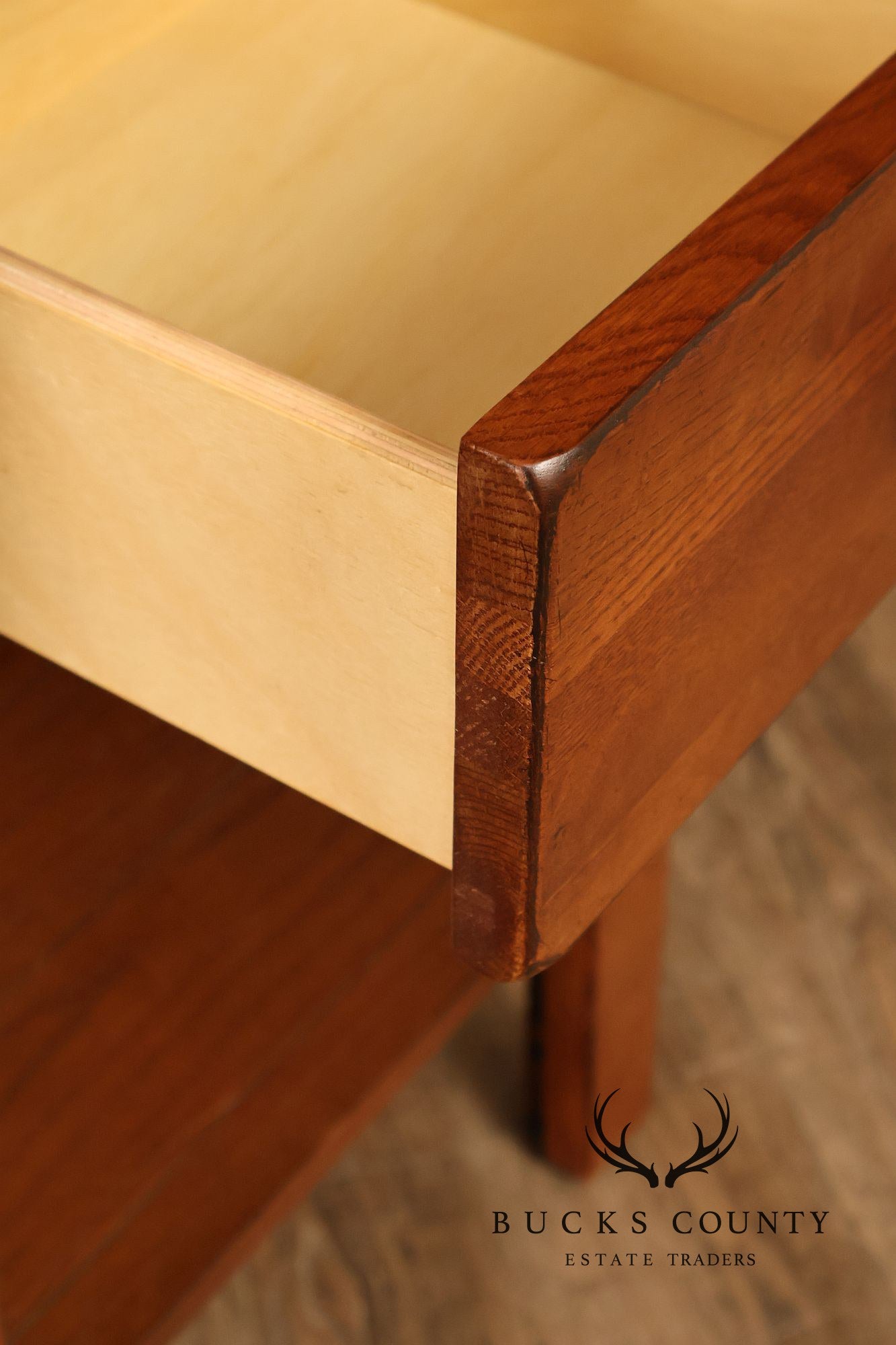 Broyhill Attic Heirlooms Country Style Oak Console Table