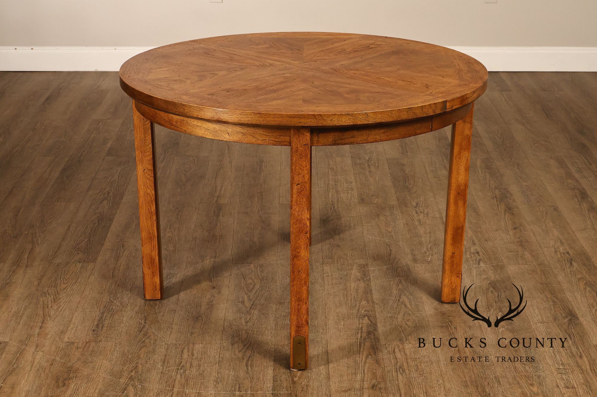Drexel 'Woodbriar' Campaign Style Round Expandable Dining Table