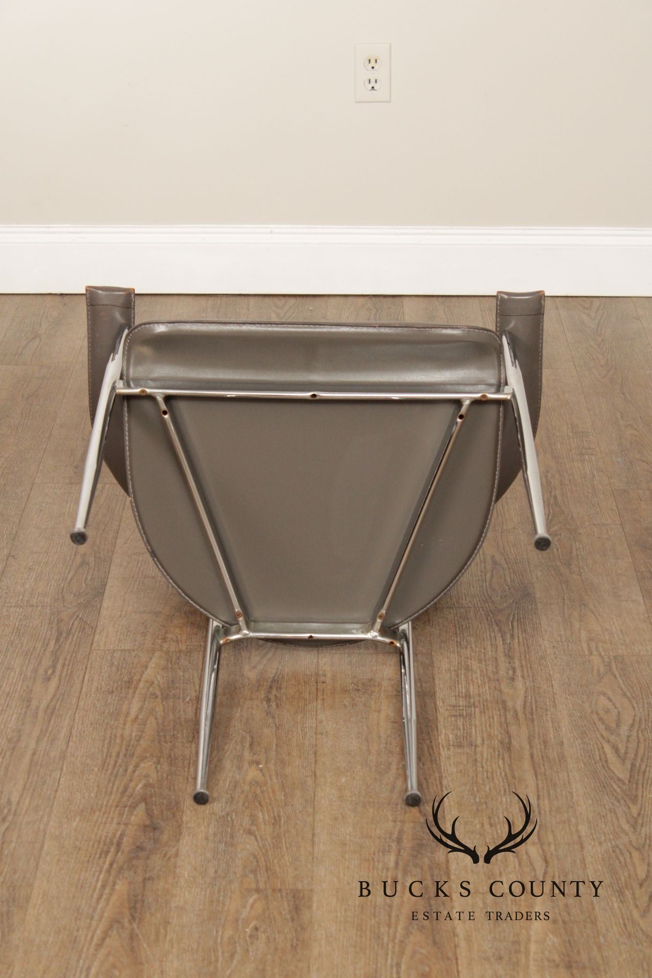 Fasem Italian Modern Pair of 'P40' Armchairs