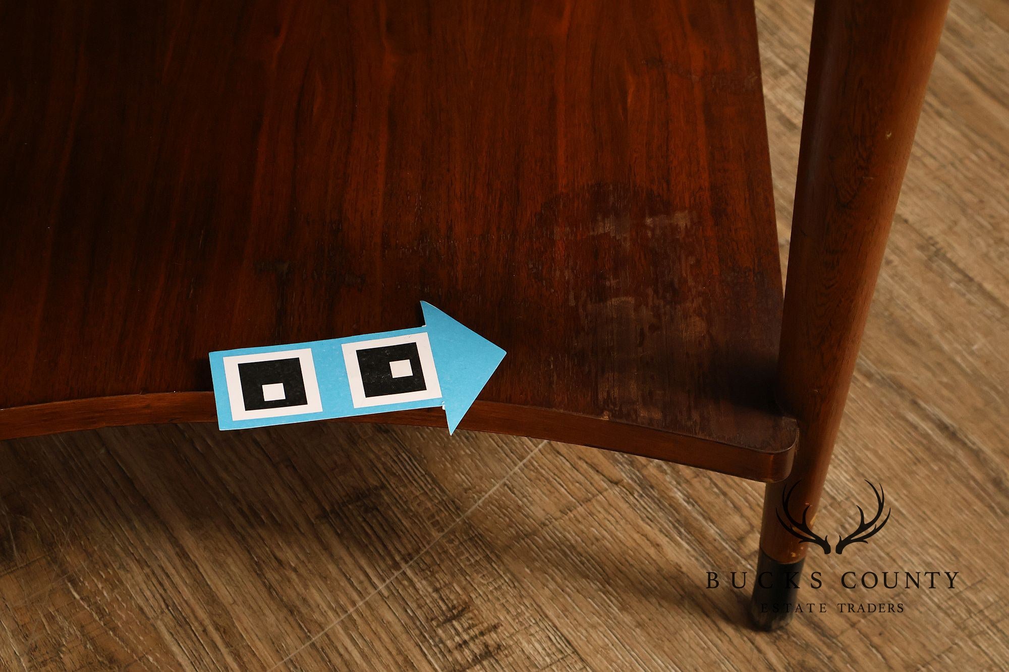 Lane 'Acclaim' Mid Century Modern Pair of End Tables