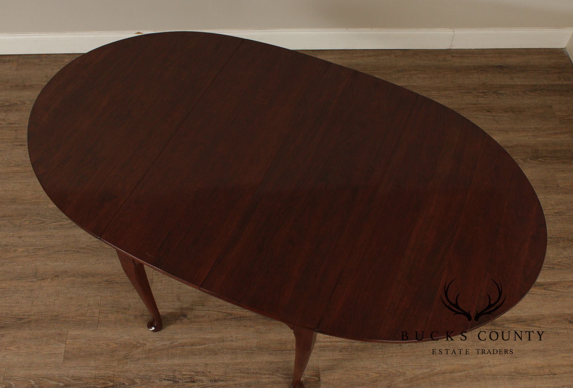 Pennsylvania House Queen Anne Style Cherry Drop Leaf Dining Table