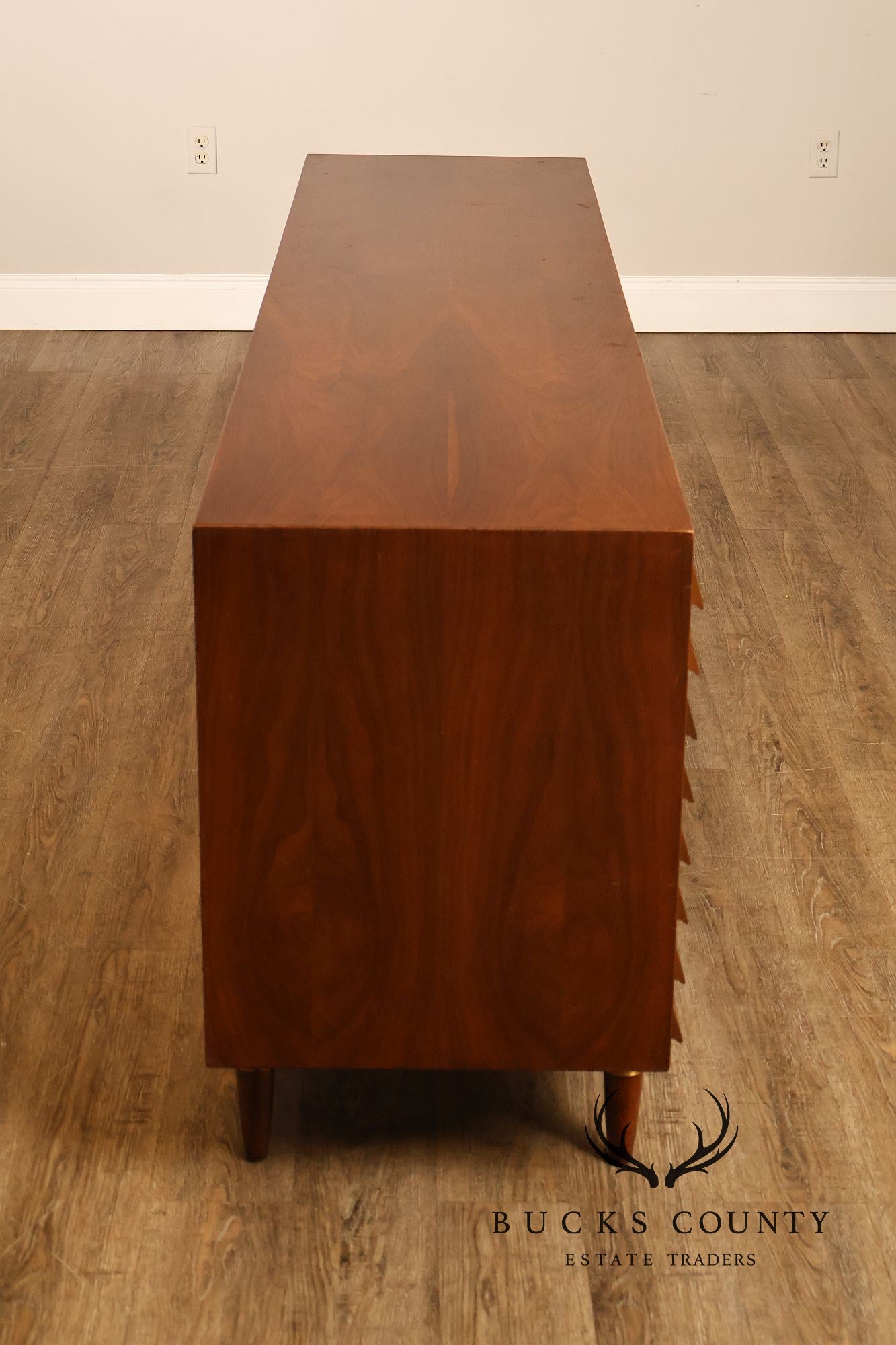 Merton Gershun For American Of Martinsville Mid Century Modern Walnut Lowboy Dresser