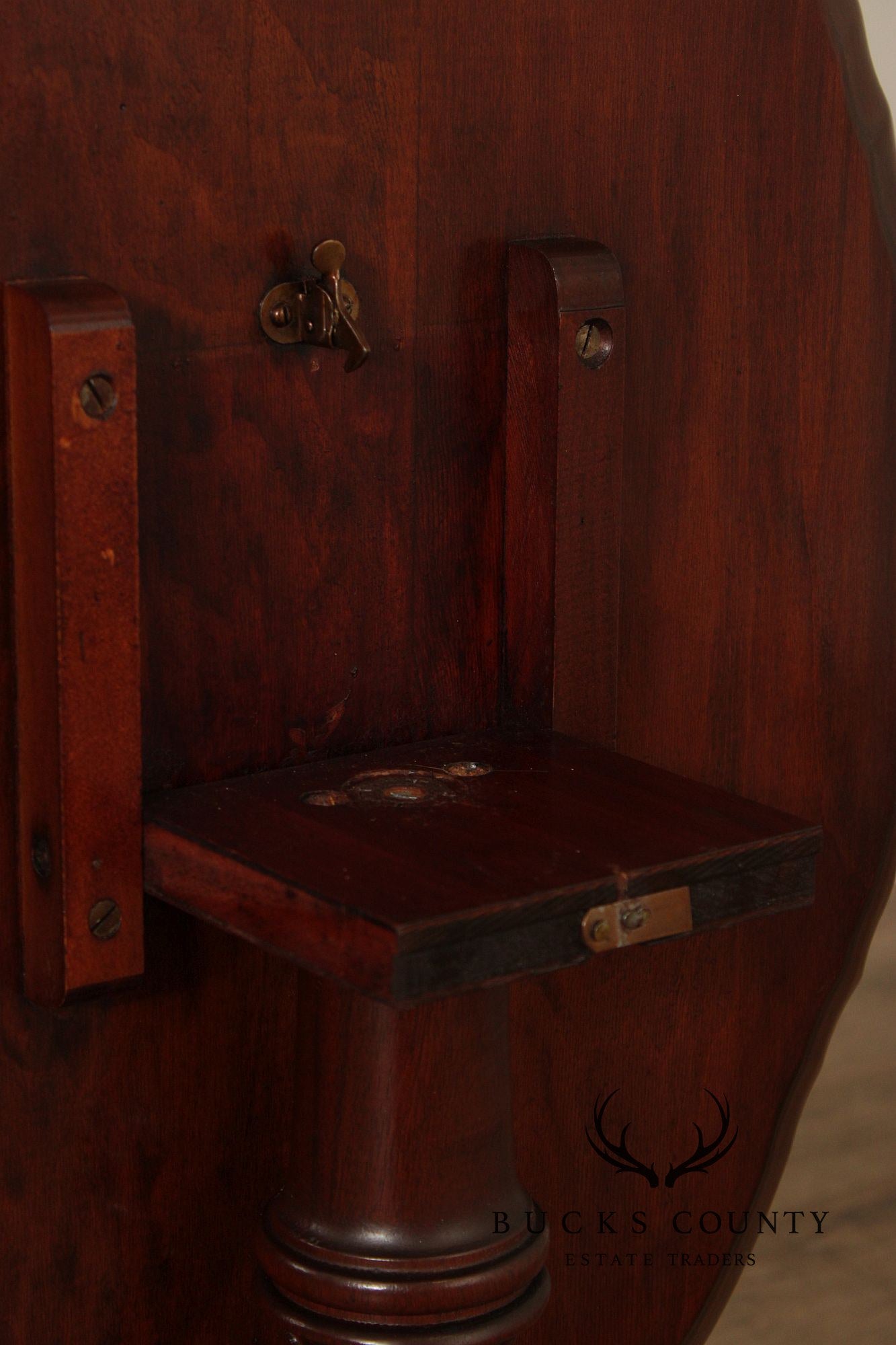 1940's Georgian Style Pair of Mahogany Tilt-Top Pedestal Tables