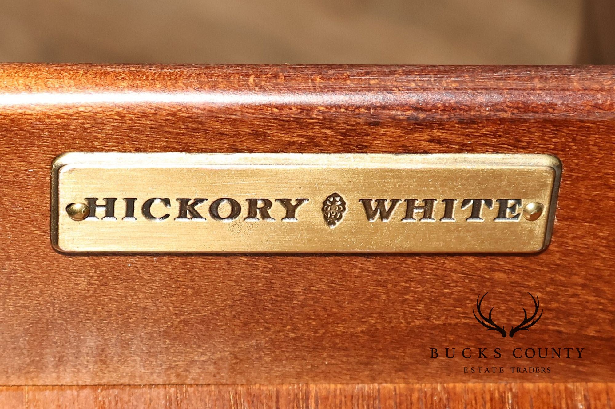 Hickory White Mahogany Art Deco Style Vanity Desk With Mirror