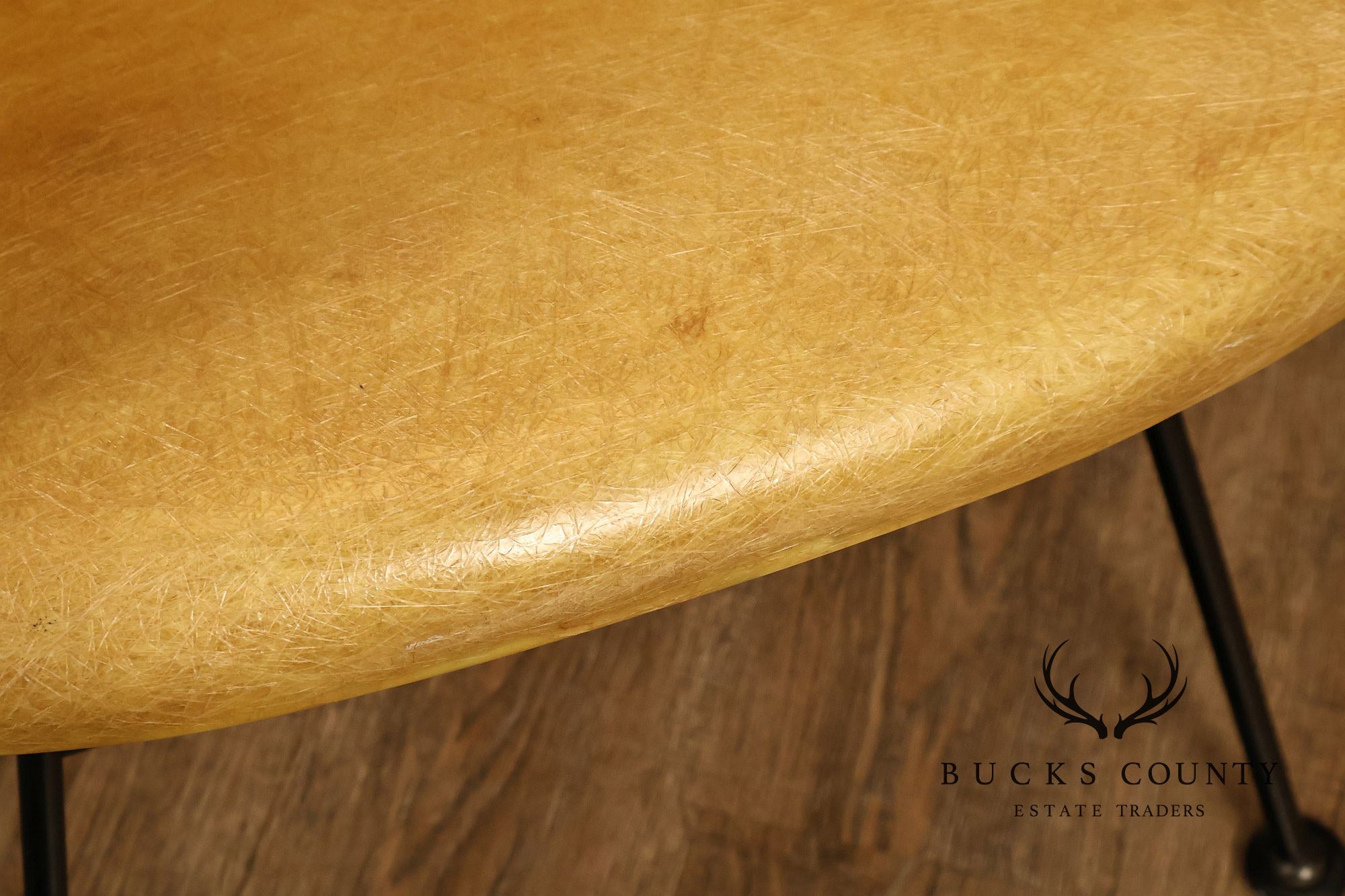 Selig Mid Century Modern 'Peabody' Fiberglass Armchair