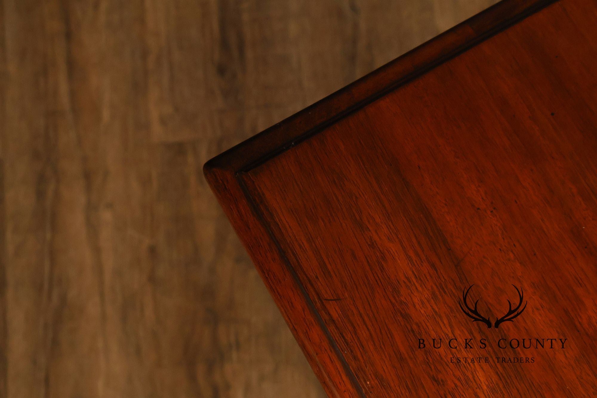 Henkel Harris Georgian Style Pair of Mahogany Side Tables