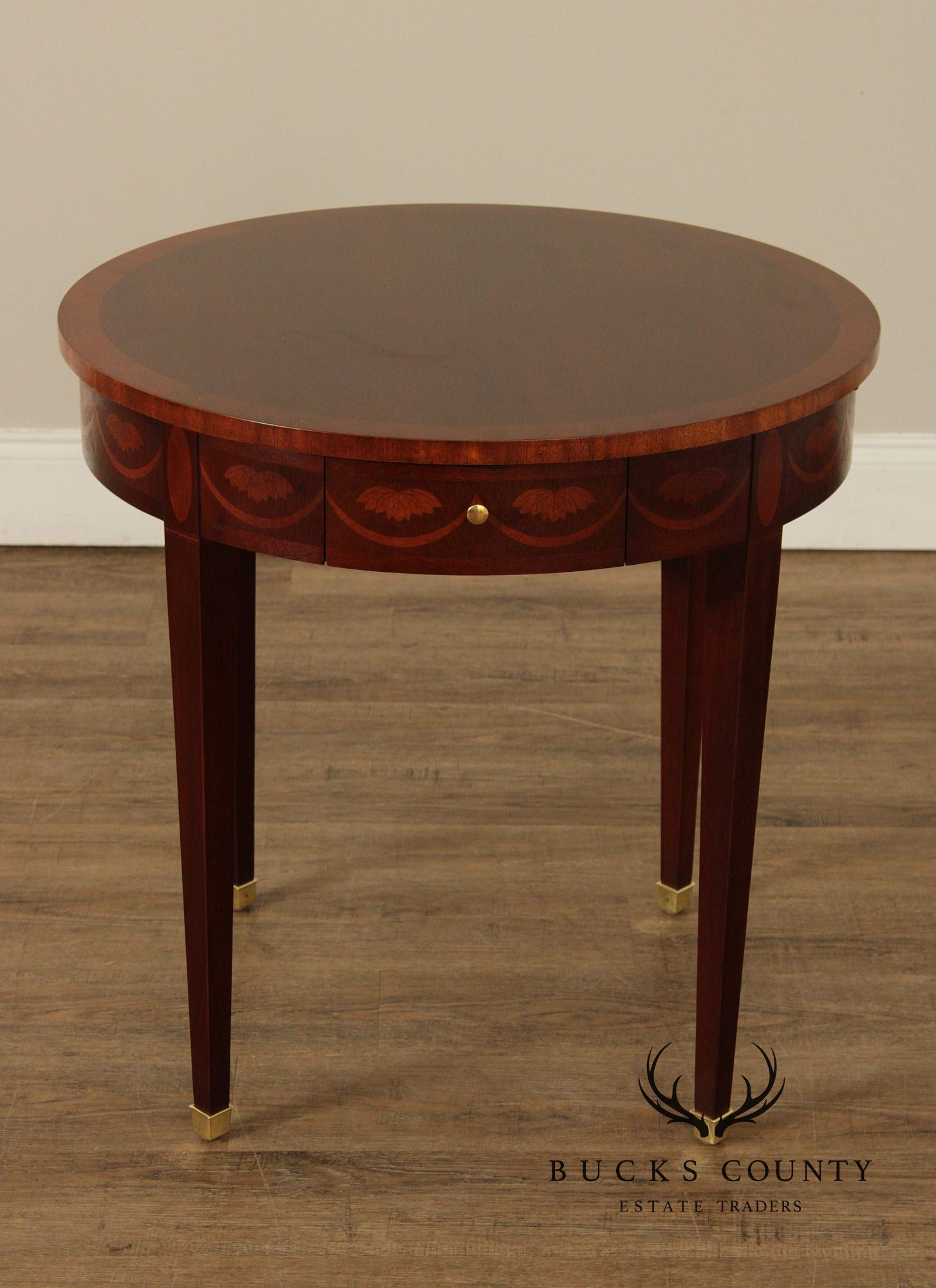 Baker Federal Style Inlaid Mahogany Round occasional Table