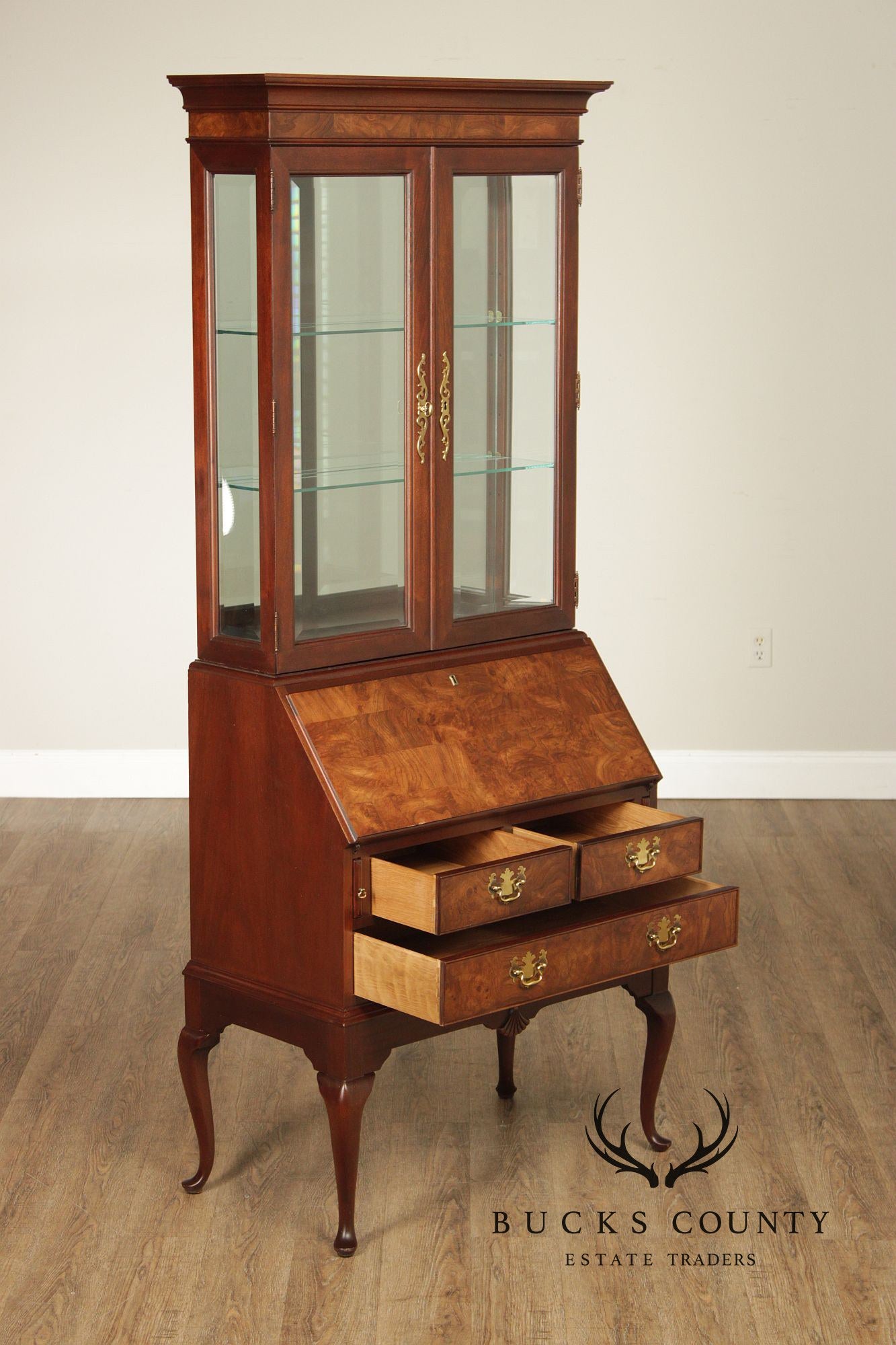 Hekman Georgian Style Lighted Secretary Desk And Display Cabinet